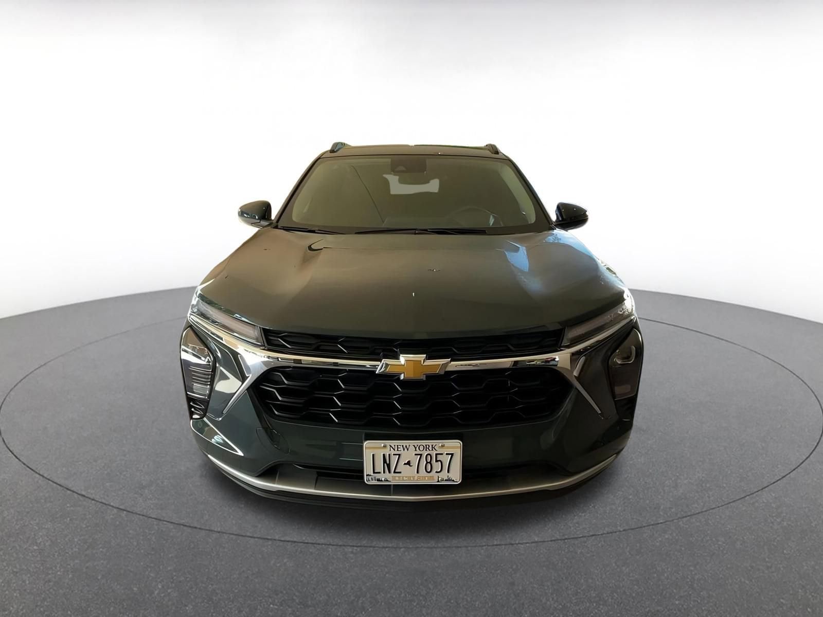 Thumbnail: 2025 Chevrolet Trax - 9