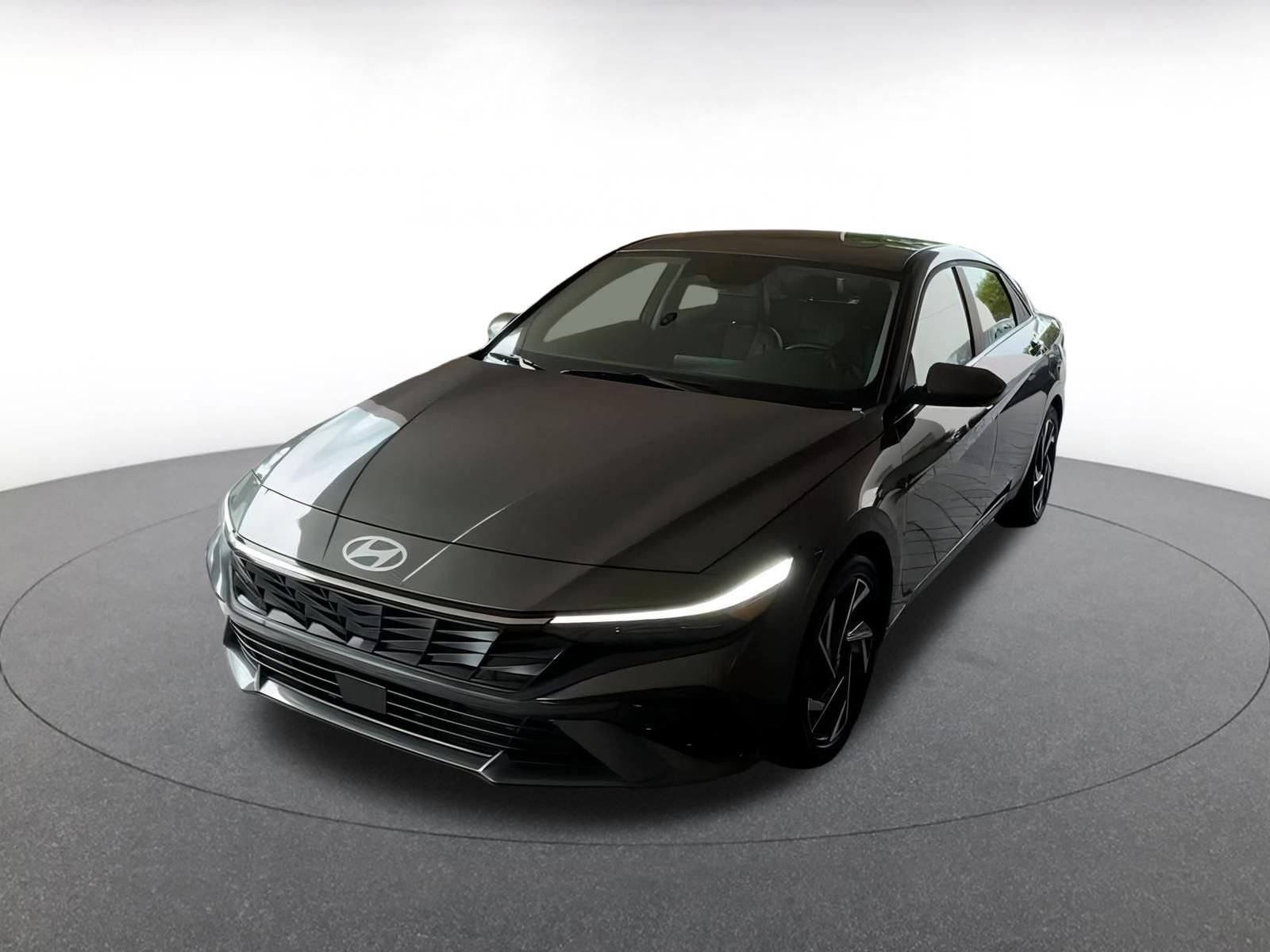 Thumbnail: 2025 Hyundai Elantra - 10