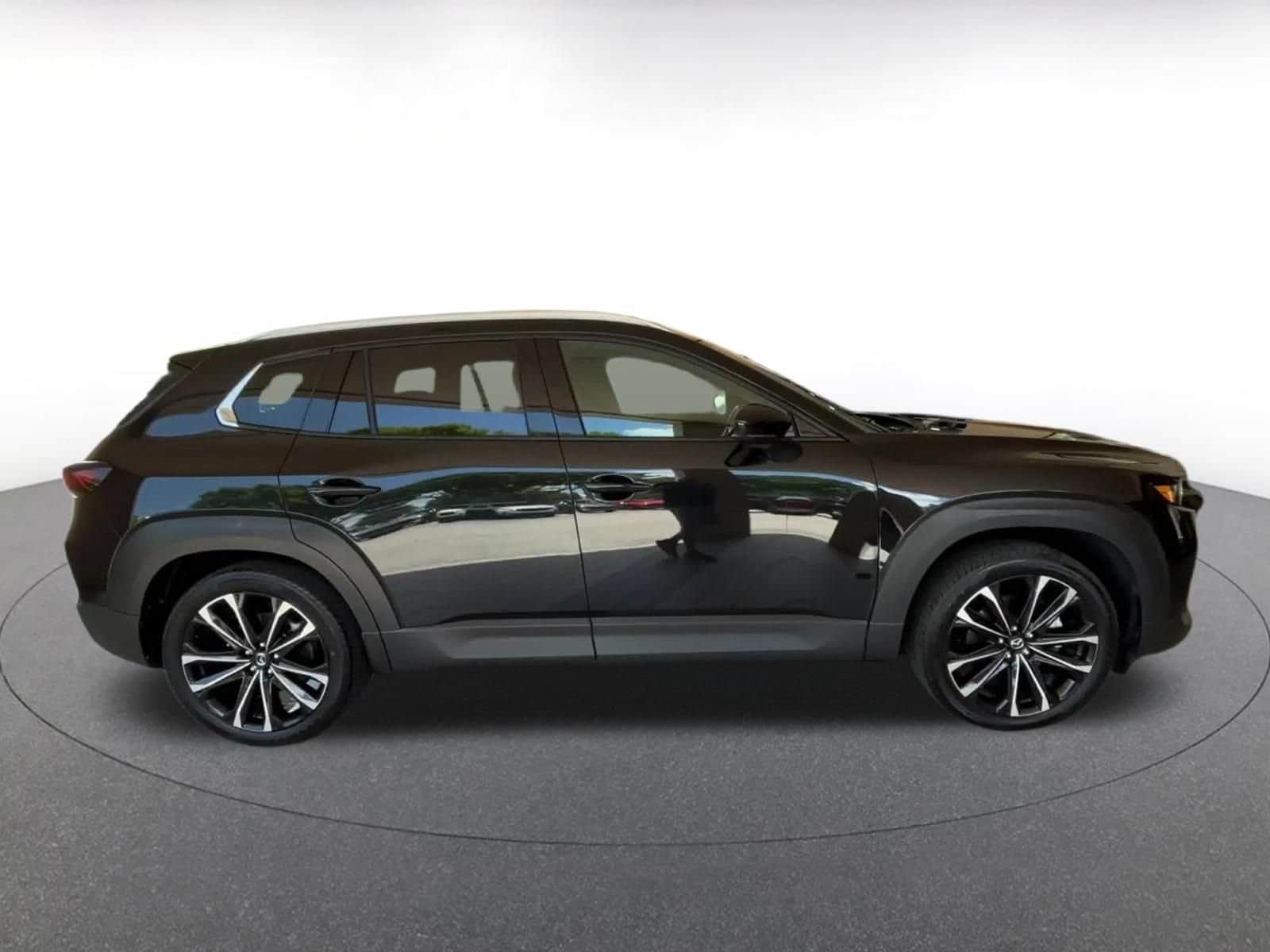Thumbnail: 2026 Mazda CX-50 - 16