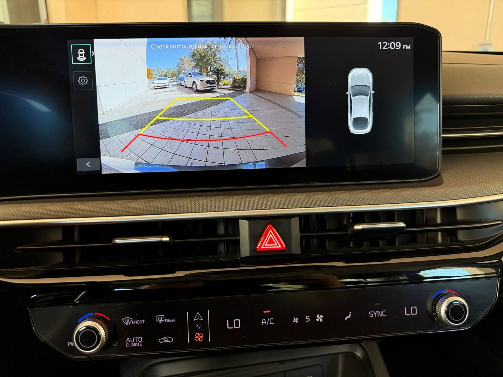 Thumbnail: 2025 Kia K5 - 20