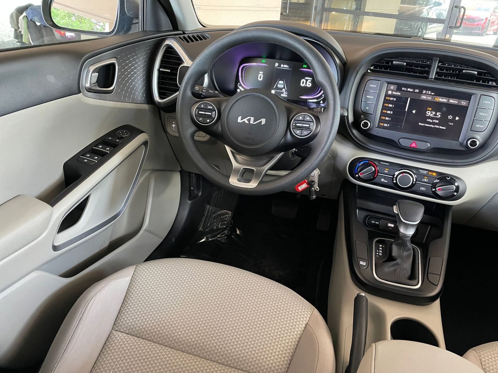 Thumbnail: 2025 Kia Soul - 32