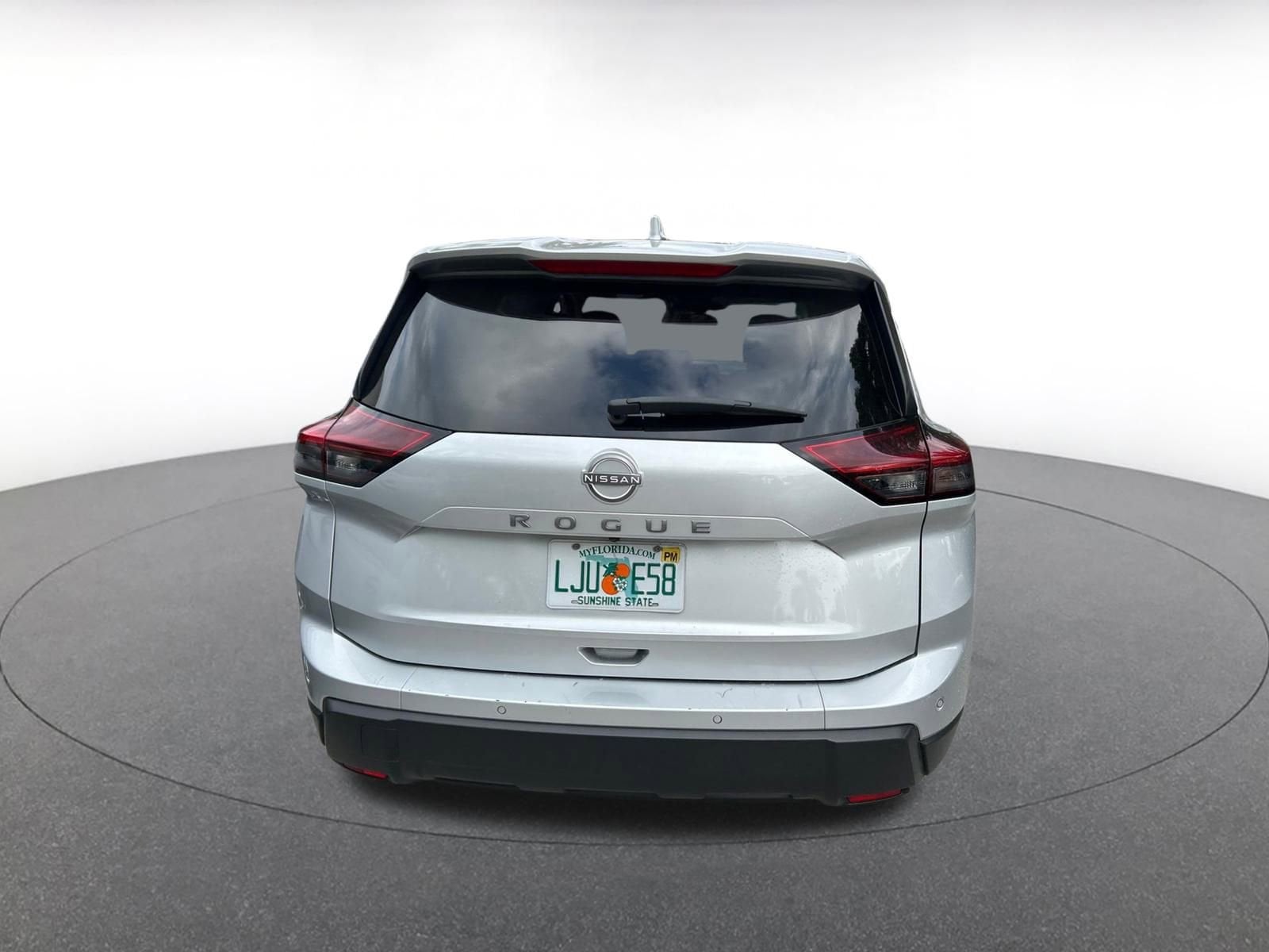 Thumbnail: 2025 Nissan Rogue - 7