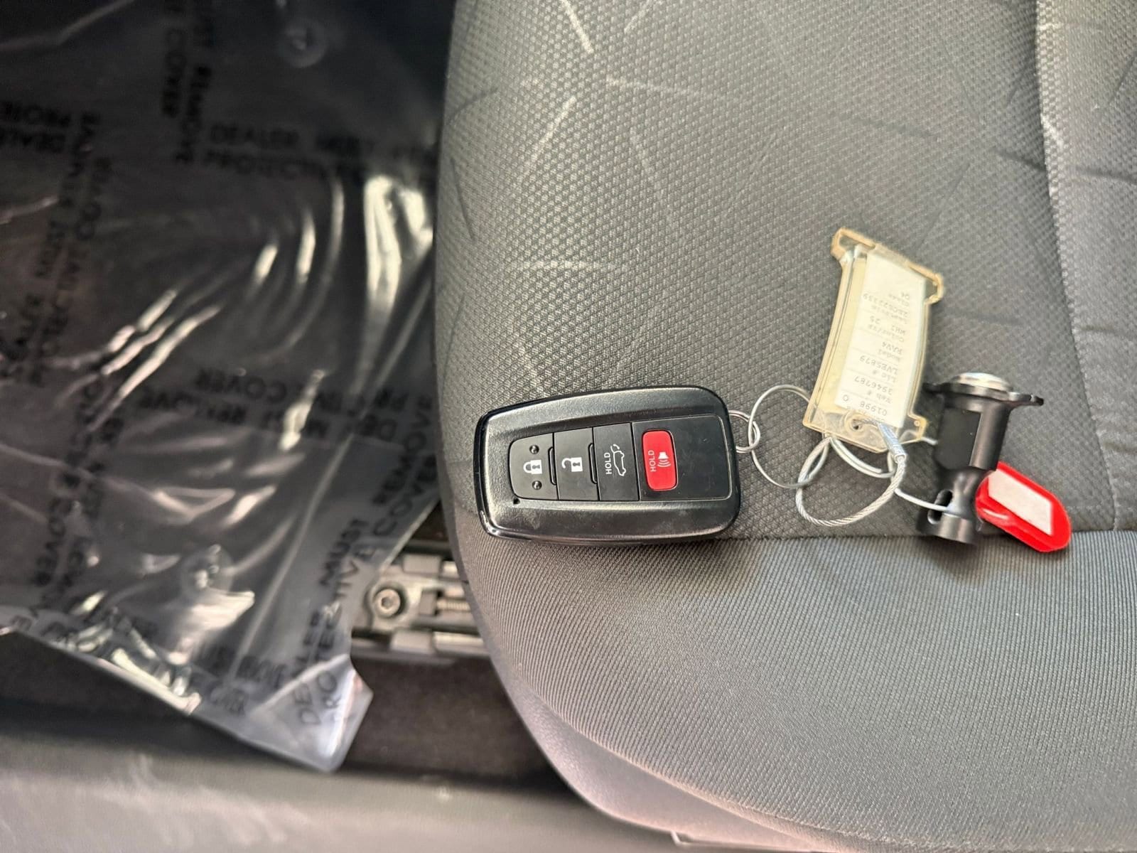 Thumbnail: 2025 Toyota RAV4 - 18