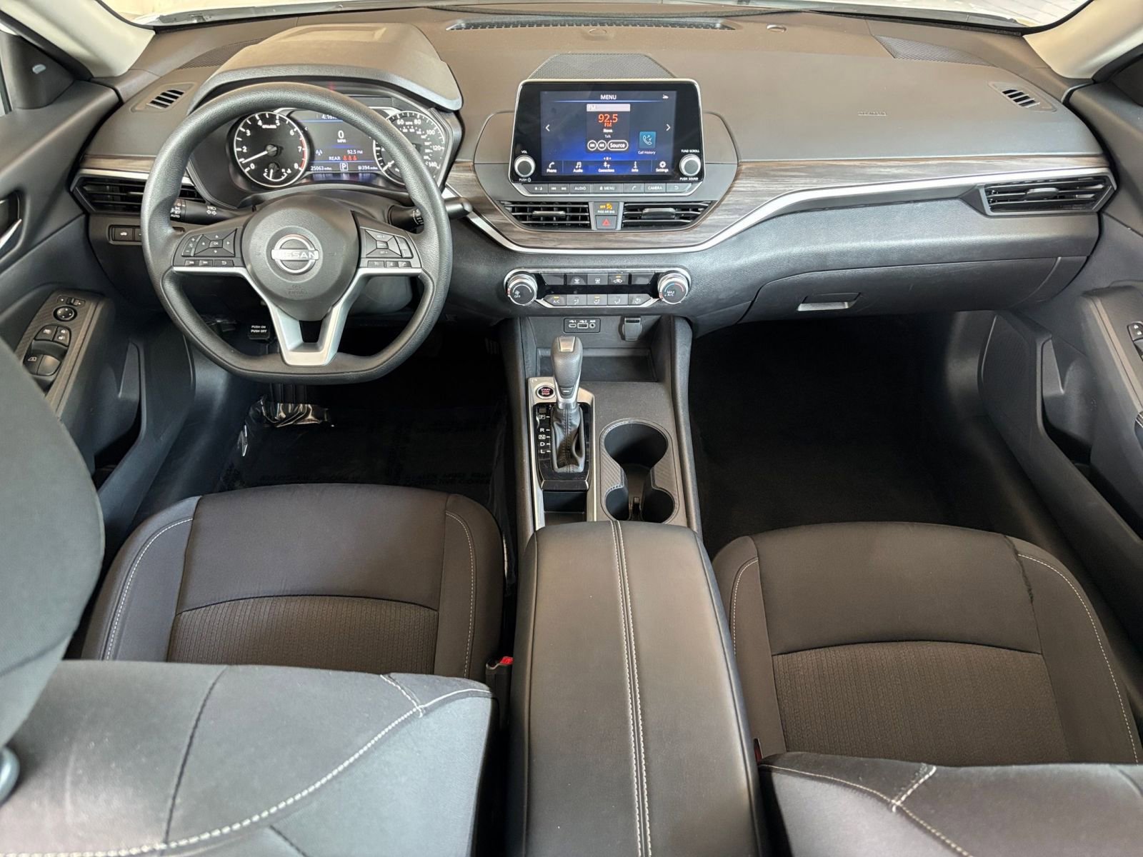Thumbnail: 2025 Nissan Altima - 32