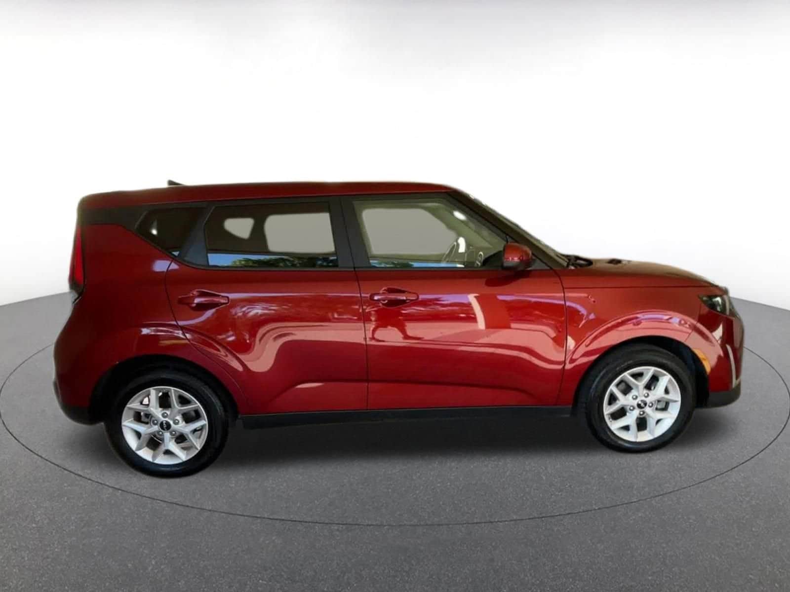 Thumbnail: 2025 Kia Soul - 16