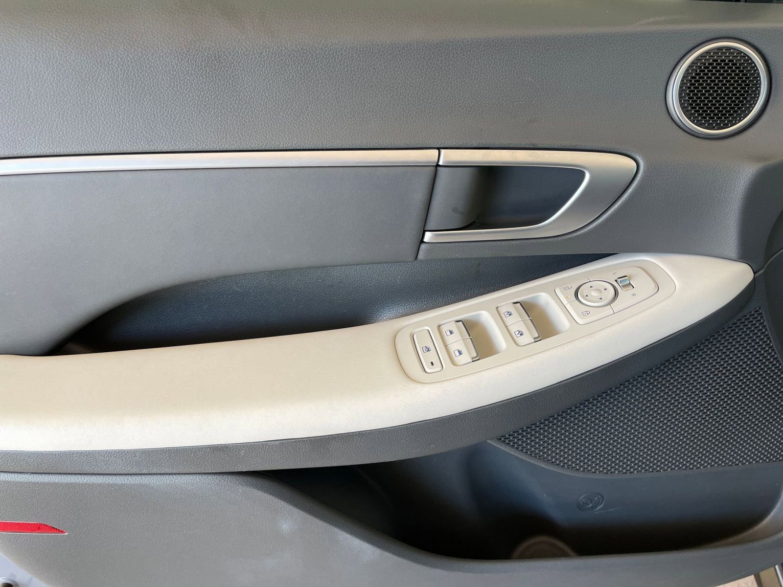 Thumbnail: 2025 Hyundai Sonata - 18