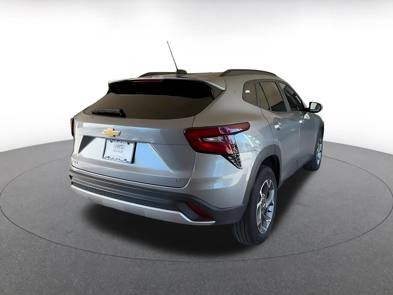 Thumbnail: 2025 Chevrolet Trax - 14