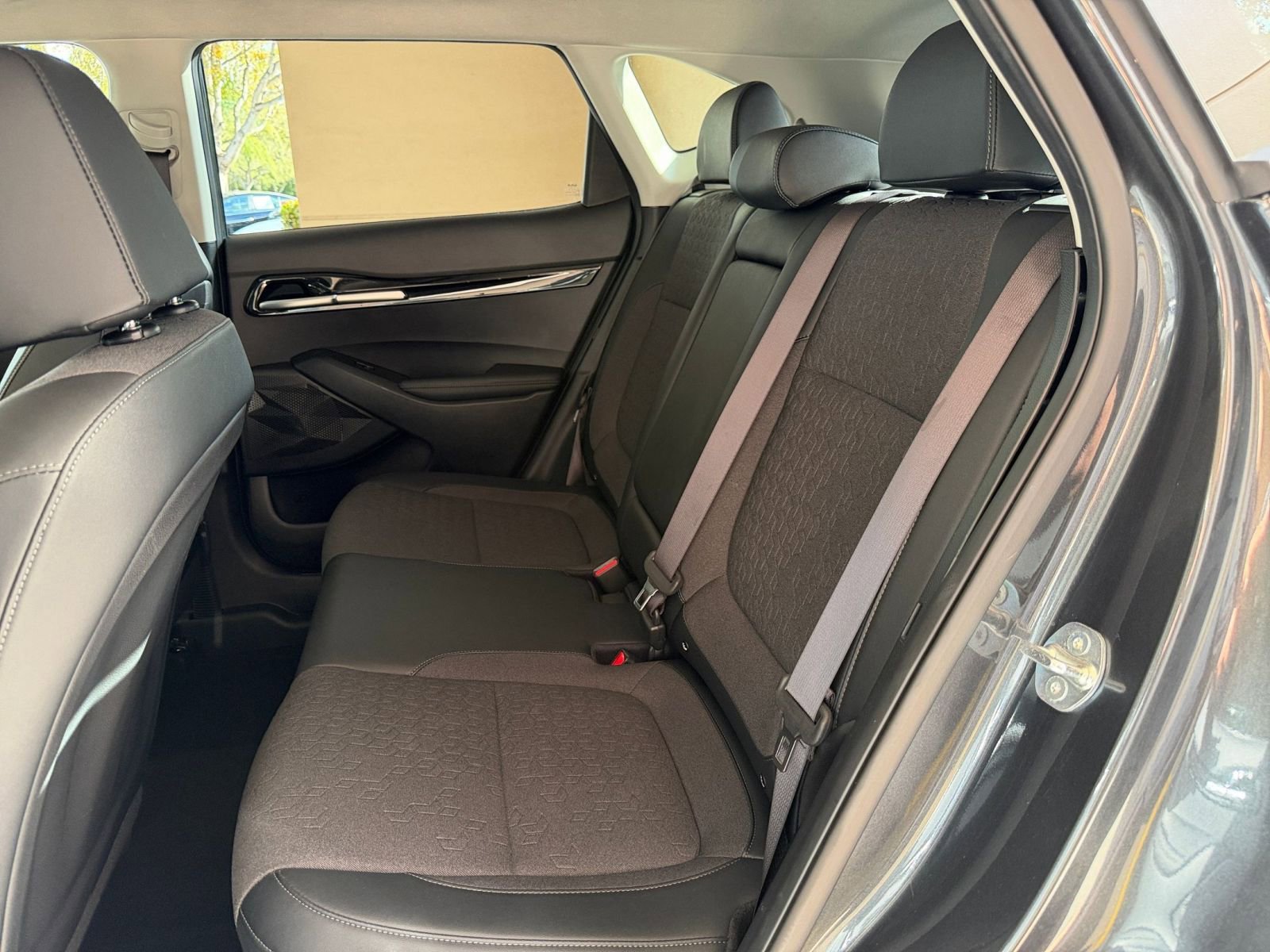 Thumbnail: 2025 Kia Seltos - 21