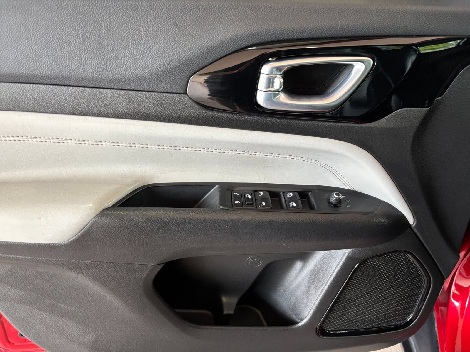 Thumbnail: 2025 Jeep Compass - 18