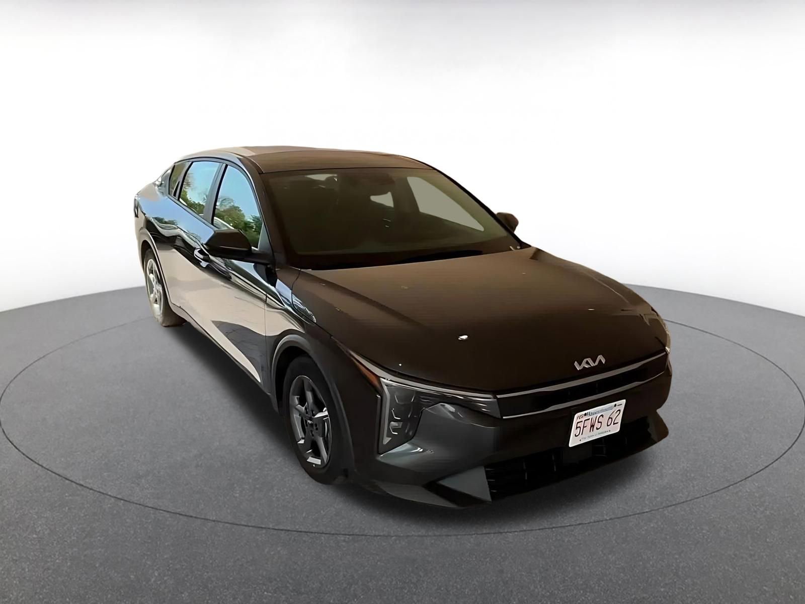 Thumbnail: 2025 Kia K4 - 3