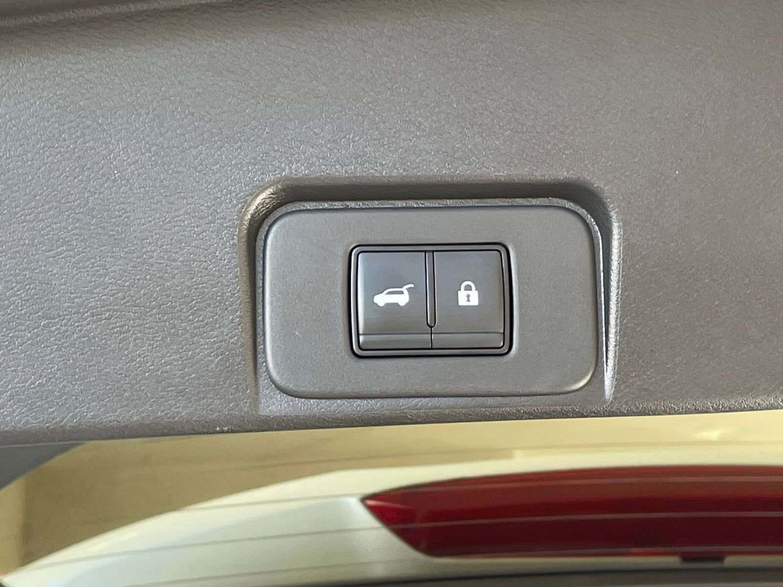 Thumbnail: 2025 Nissan Rogue - 23