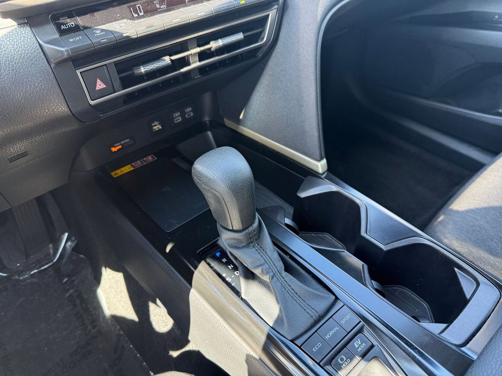 Thumbnail: 2025 Toyota Camry - 35