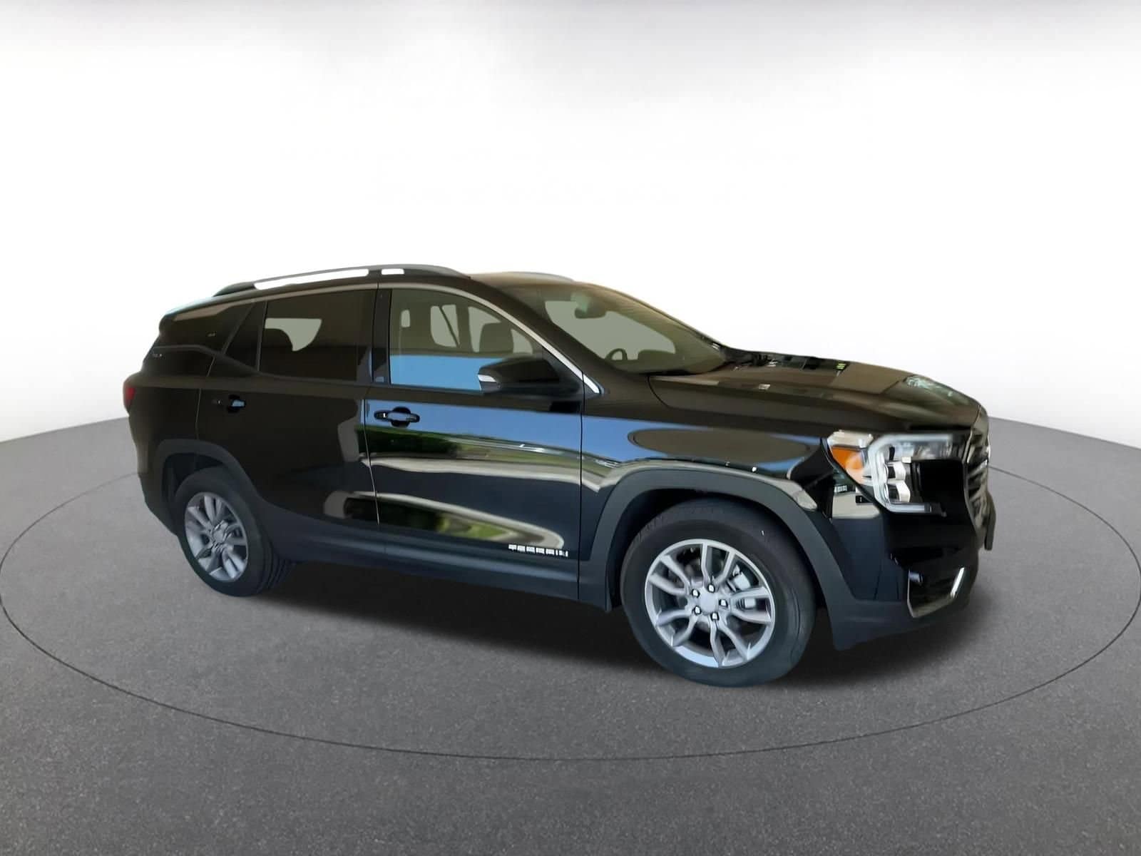 Thumbnail: 2024 GMC Terrain - 2