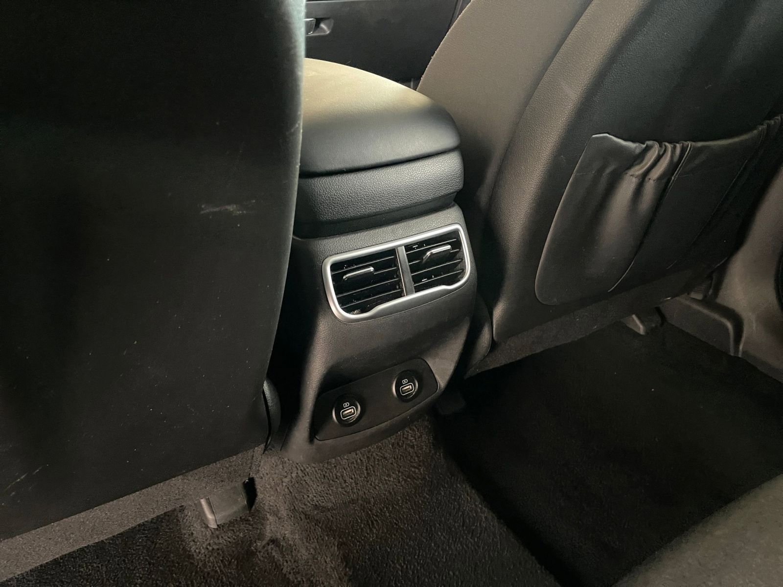 Thumbnail: 2023 Hyundai Santa Fe - 24