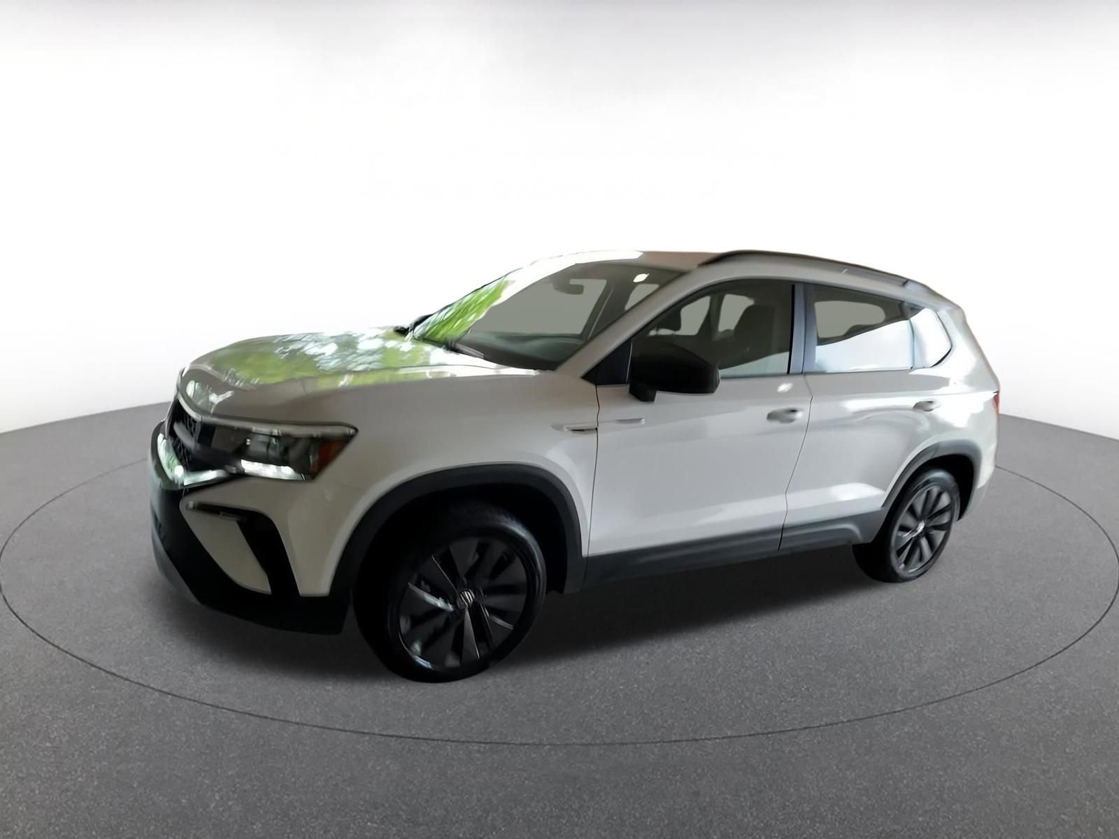 2024 Volkswagen Taos S 6
