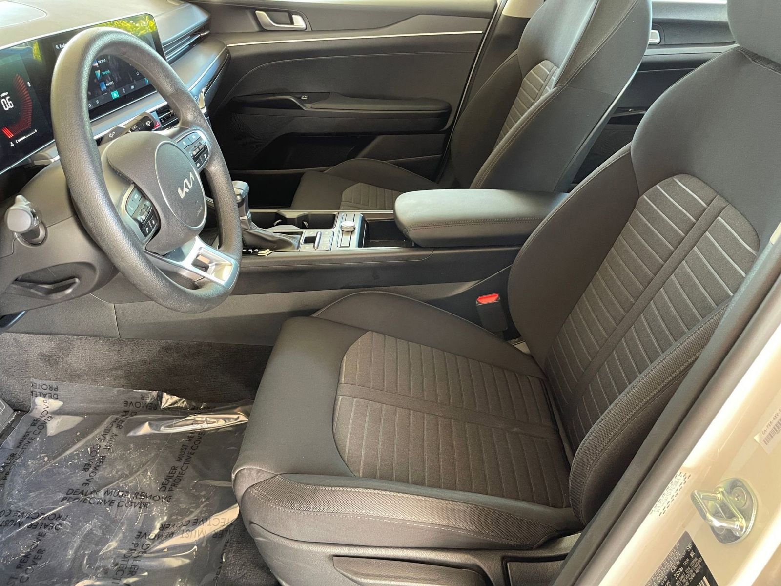 Thumbnail: 2025 Kia K5 - 27