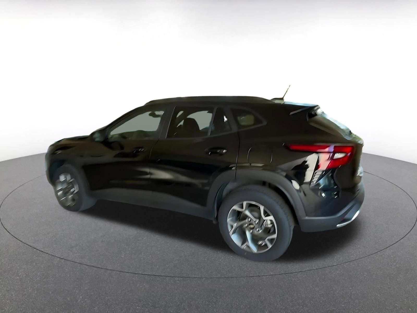 Thumbnail: 2025 Chevrolet Trax - 10