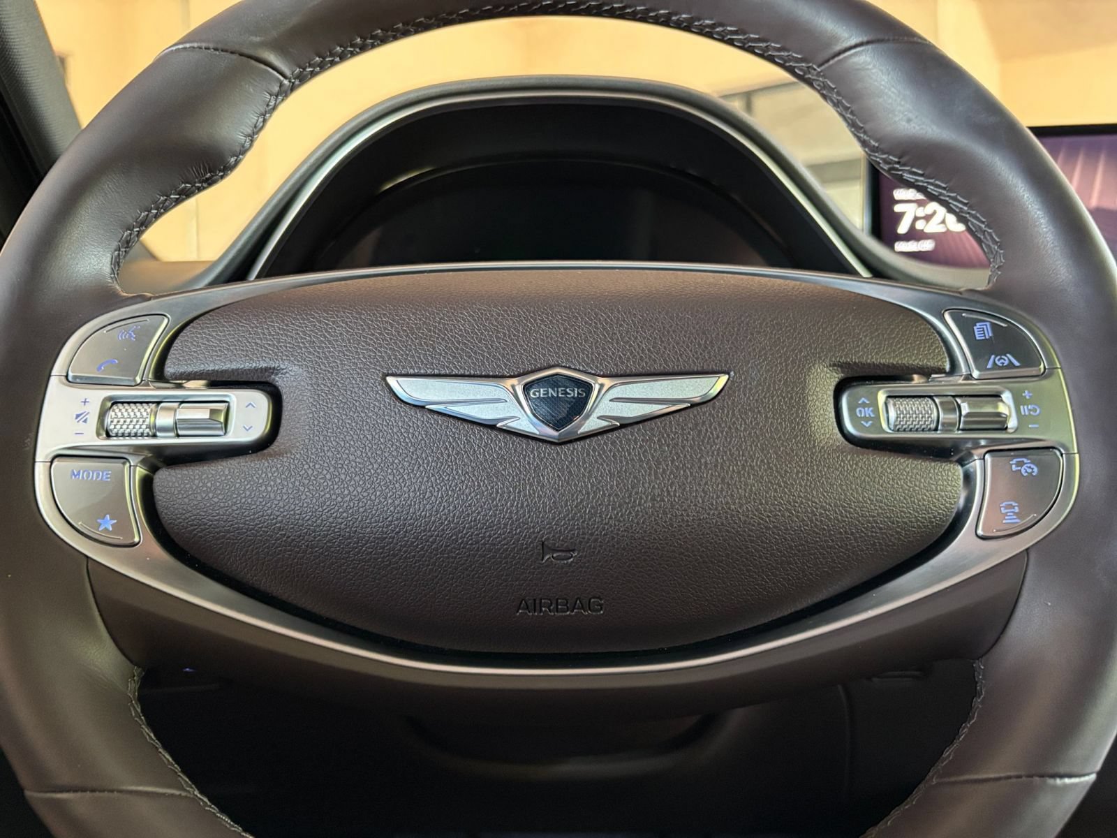Thumbnail: 2025 Genesis GV70 - 31