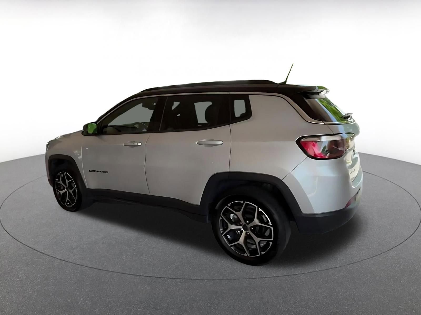 Thumbnail: 2025 Jeep Compass - 10