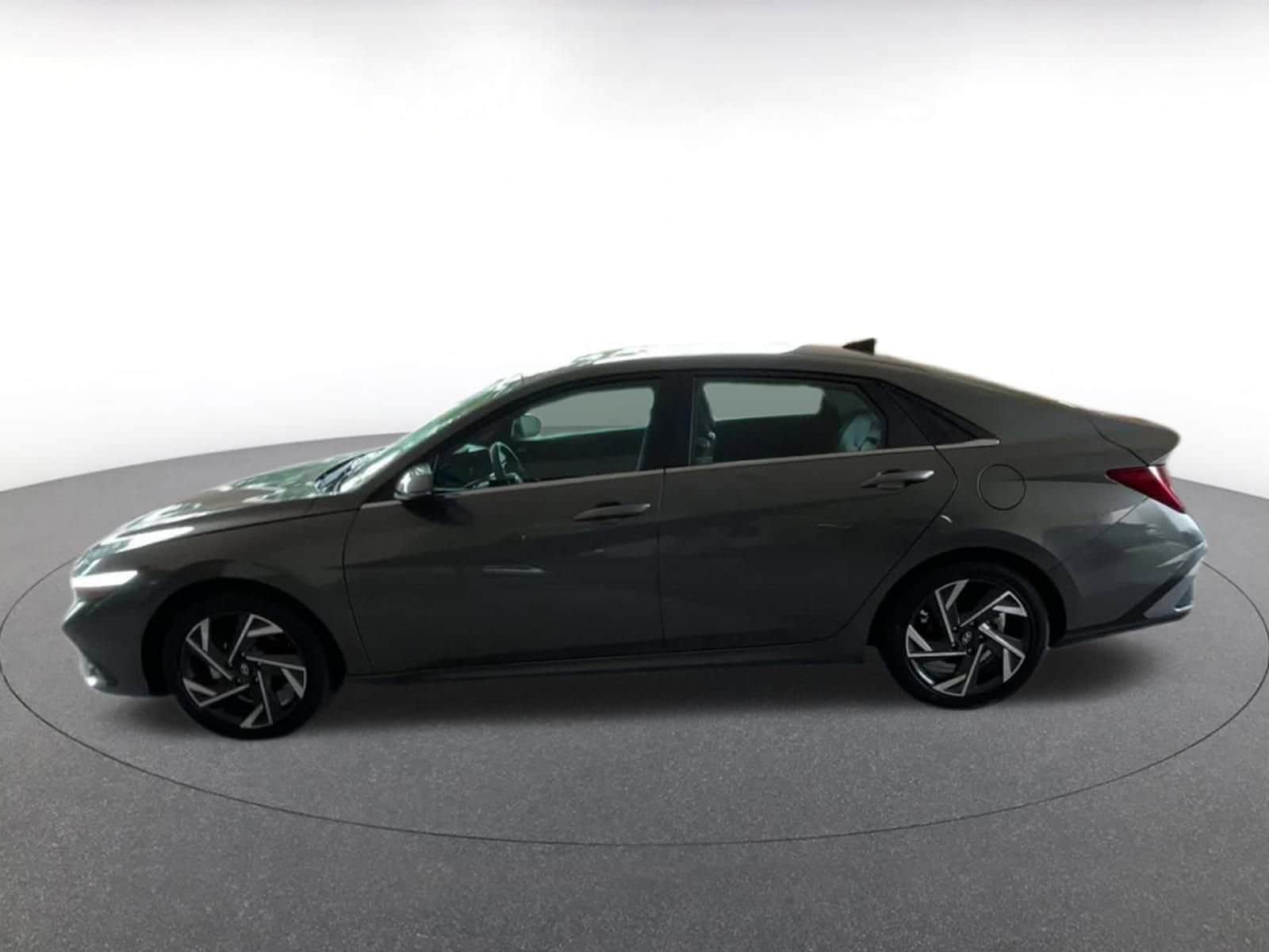 Thumbnail: 2025 Hyundai Elantra - 11