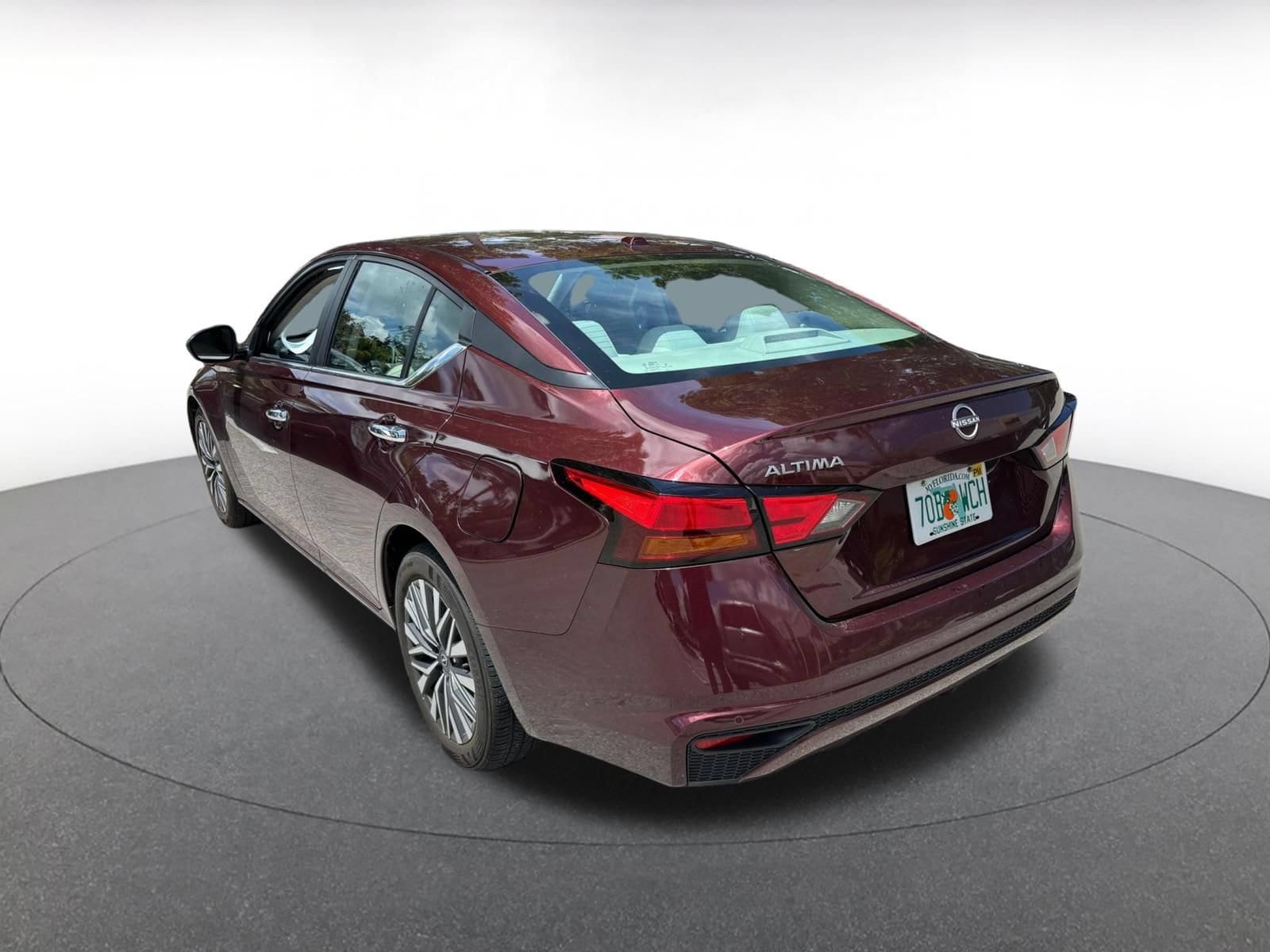 Thumbnail: 2025 Nissan Altima - 12