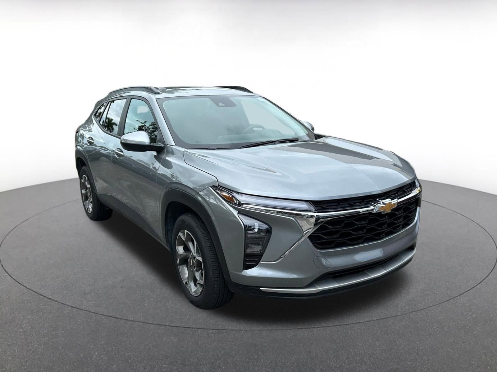 Thumbnail: 2025 Chevrolet Trax - 1