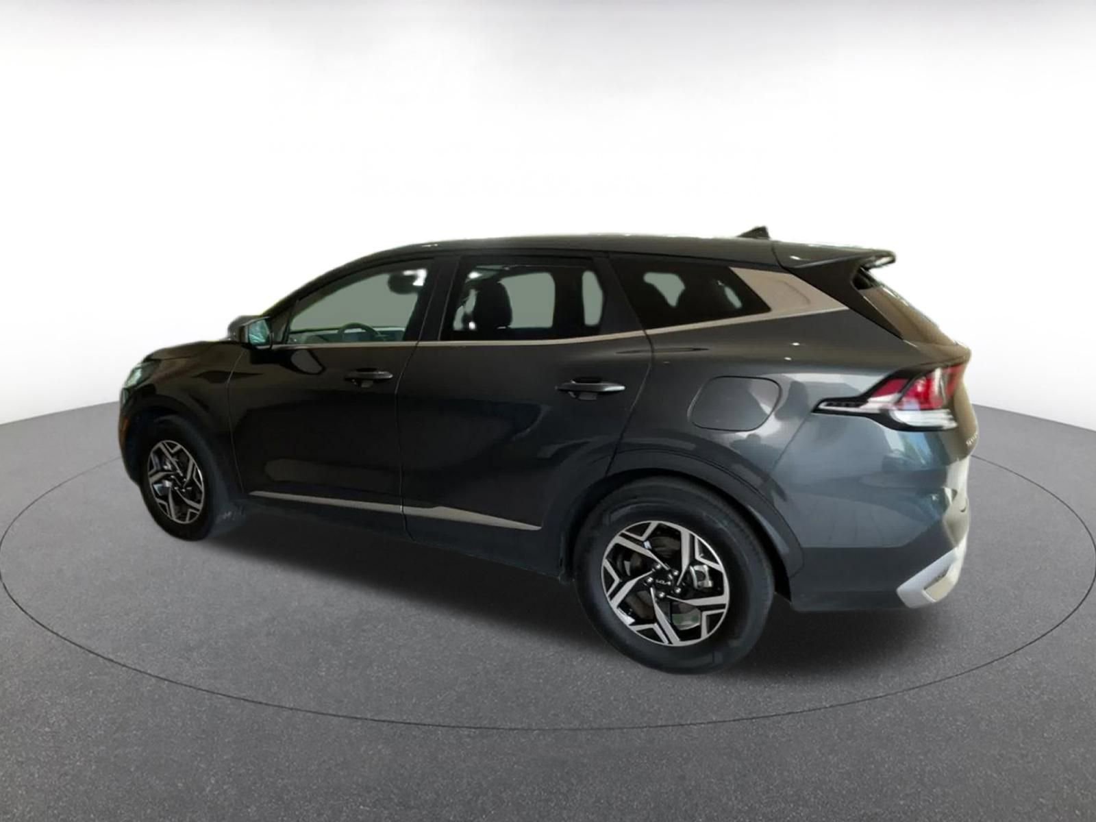 Thumbnail: 2025 Kia Sportage - 10