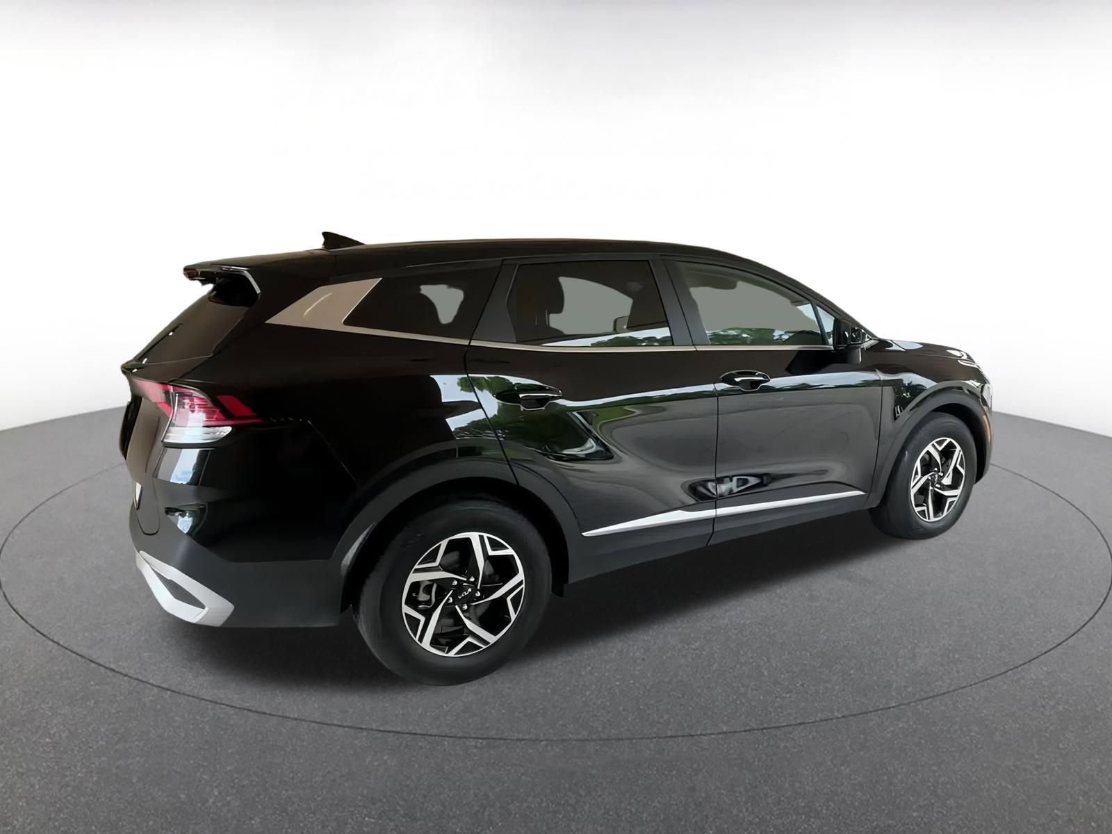 Thumbnail: 2025 Kia Sportage - 12