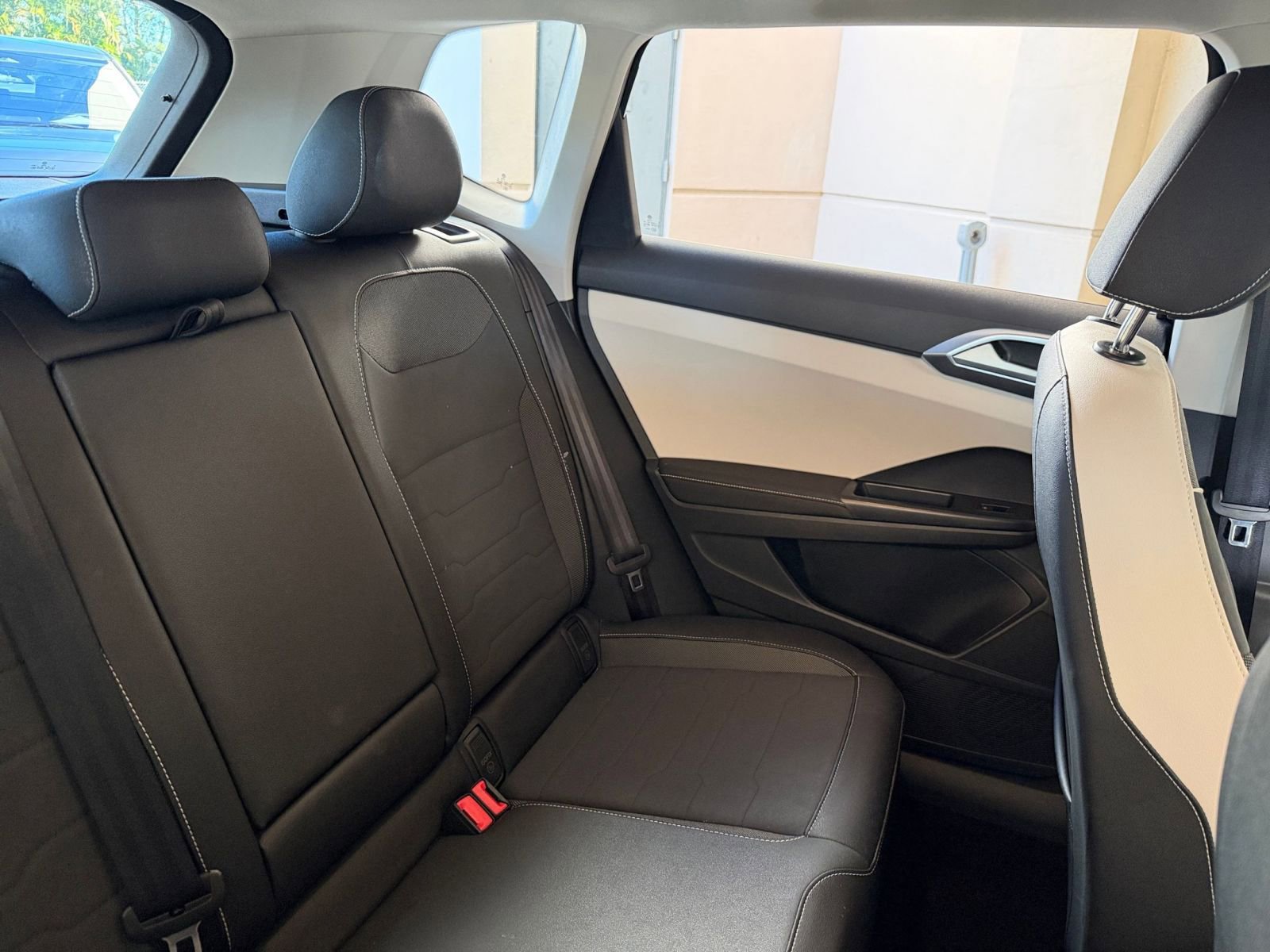 Thumbnail: 2025 Volkswagen Taos - 31