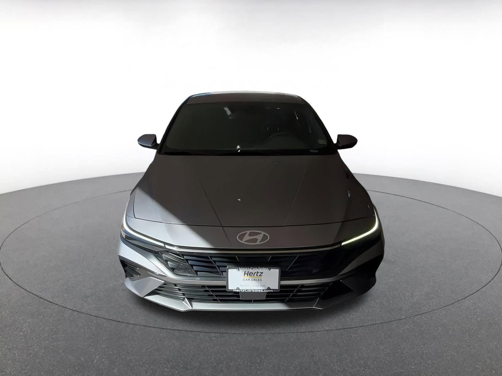 Thumbnail: 2025 Hyundai Elantra - 4