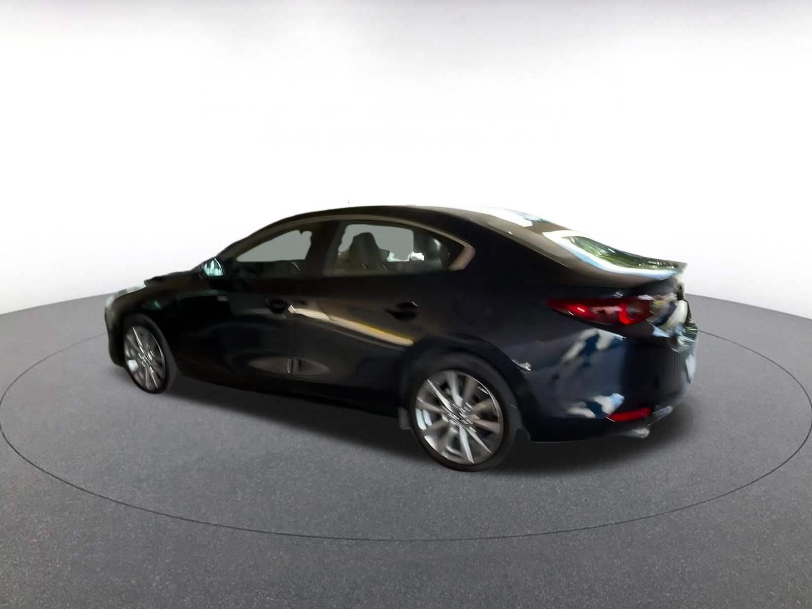 Thumbnail: 2025 Mazda Mazda3 - 9