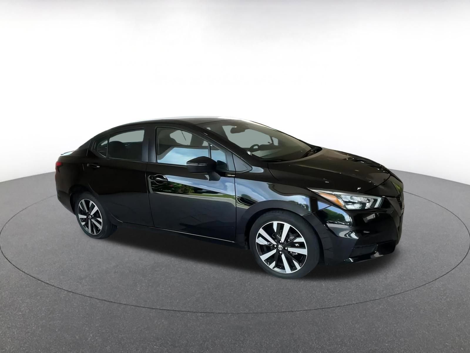 Thumbnail: 2022 Nissan Versa - 2