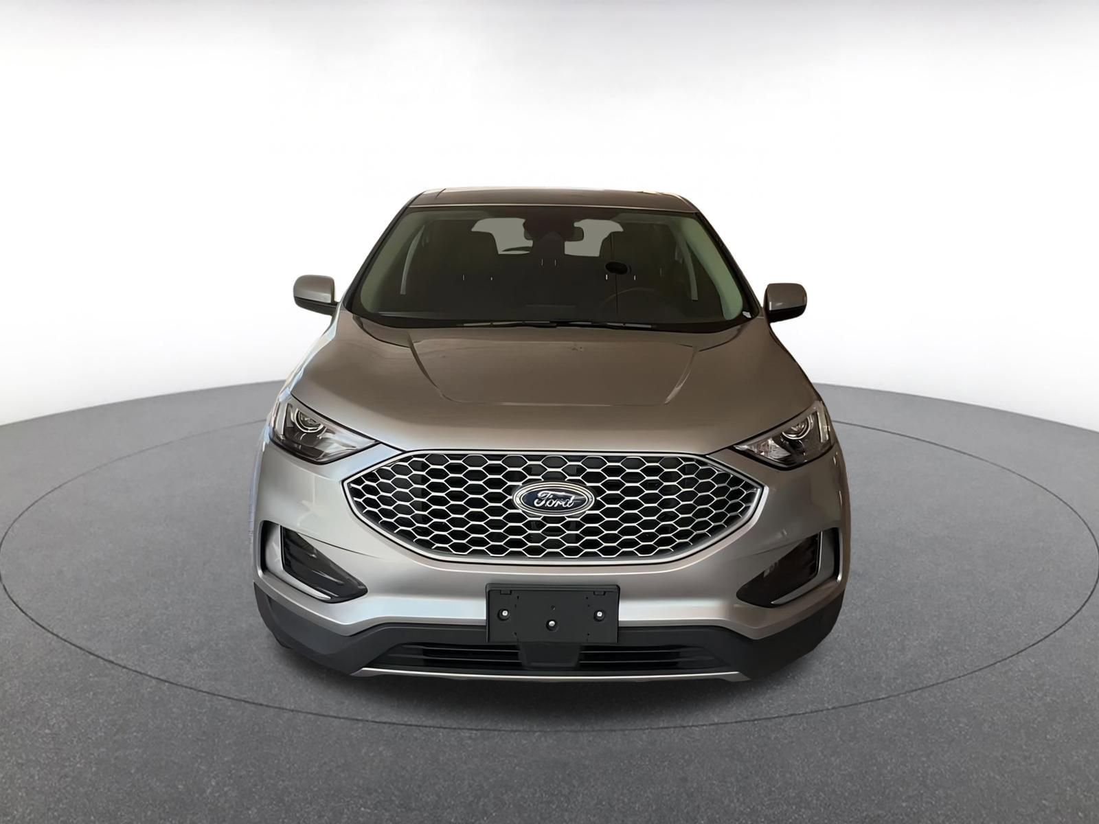 2023 Ford Edge SEL 4