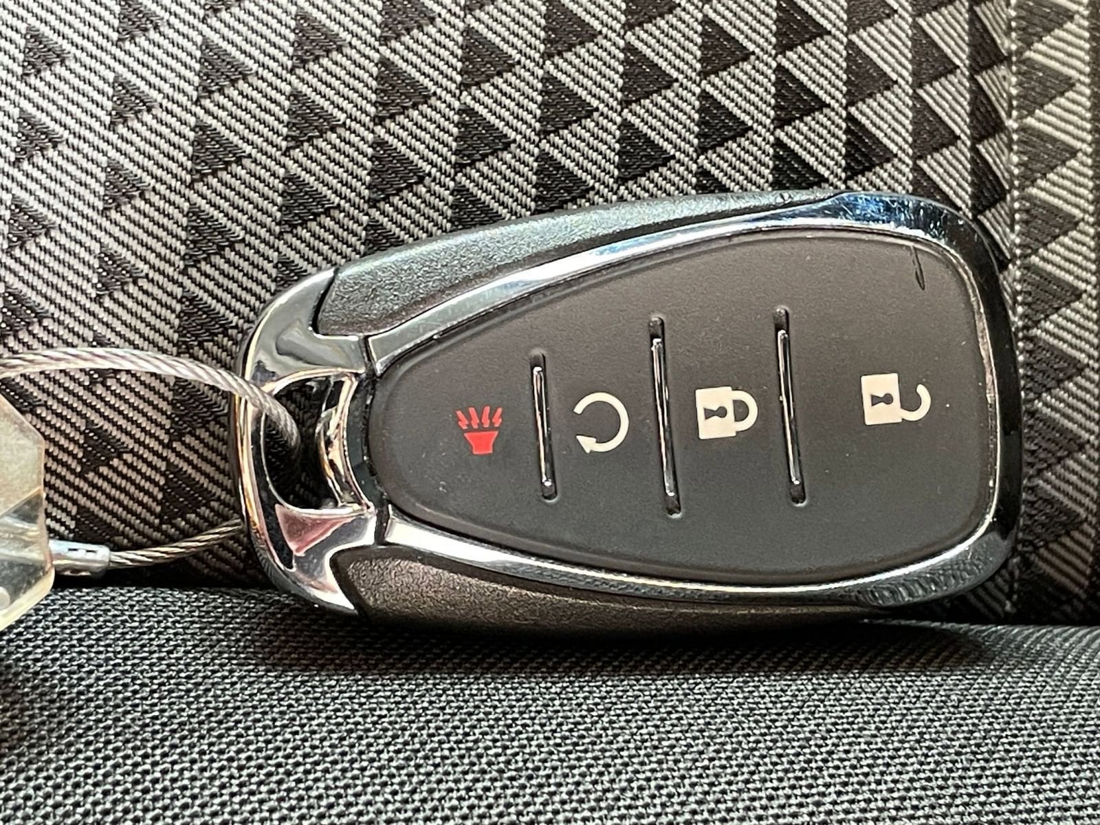 Thumbnail: 2025 Chevrolet Trax - 21