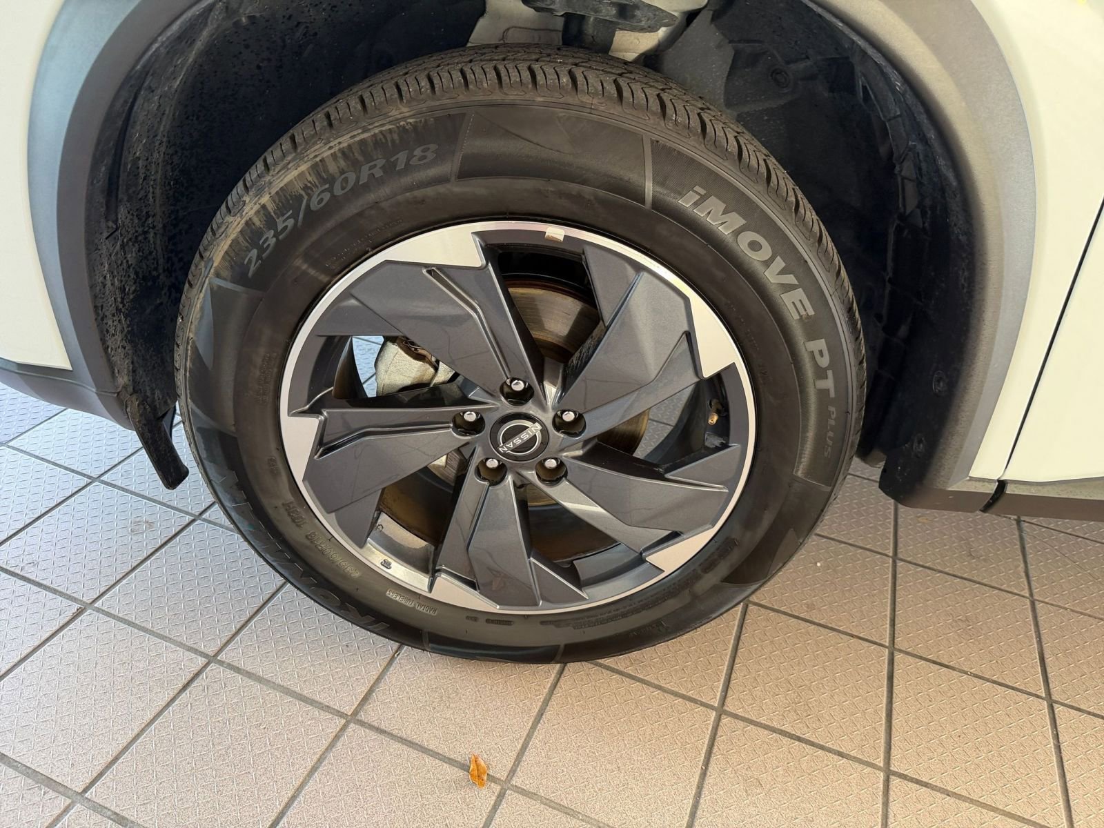 Thumbnail: 2025 Nissan Rogue - 25