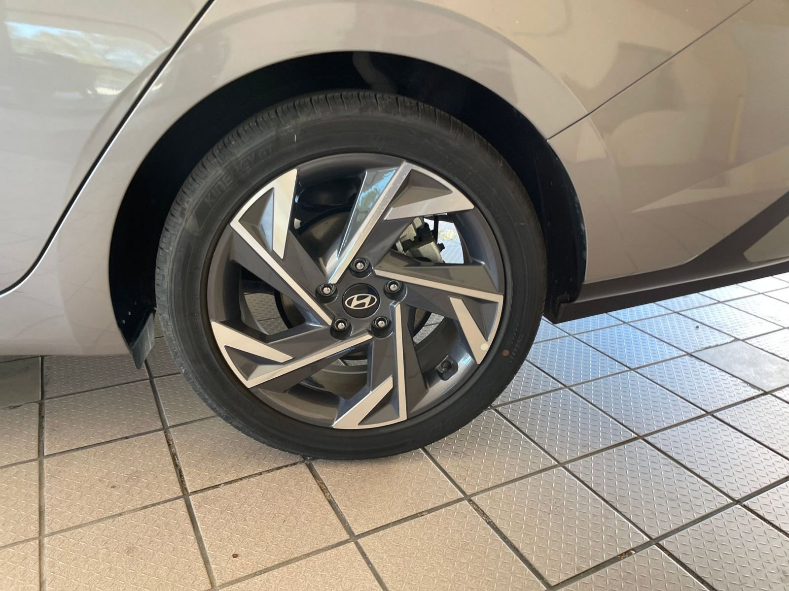 Thumbnail: 2025 Hyundai Elantra - 27