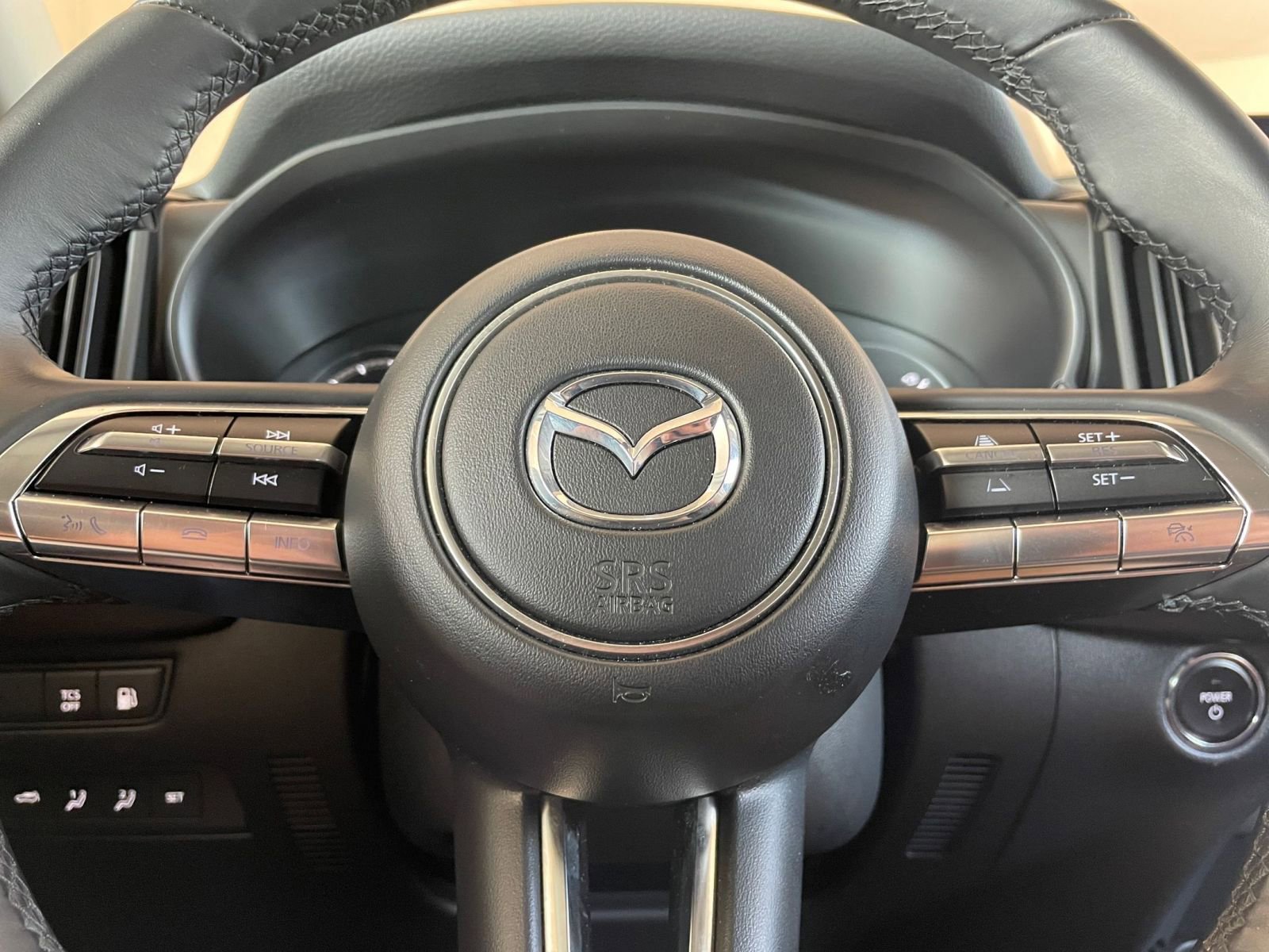 Thumbnail: 2025 Mazda CX-50 - 29