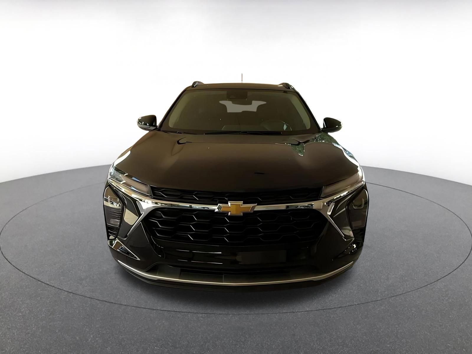 Thumbnail: 2025 Chevrolet Trax - 4