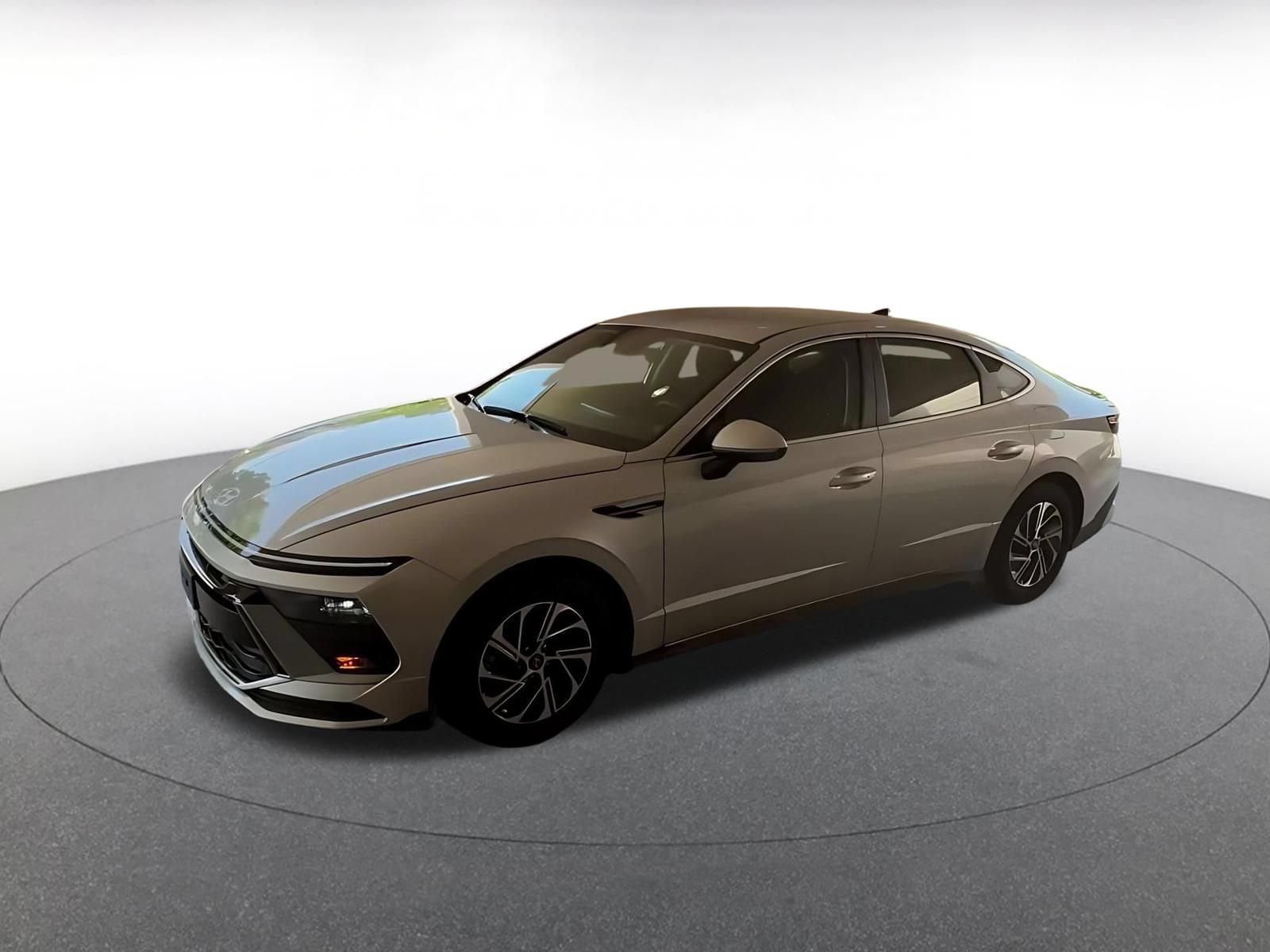 Thumbnail: 2026 Hyundai Sonata - 8