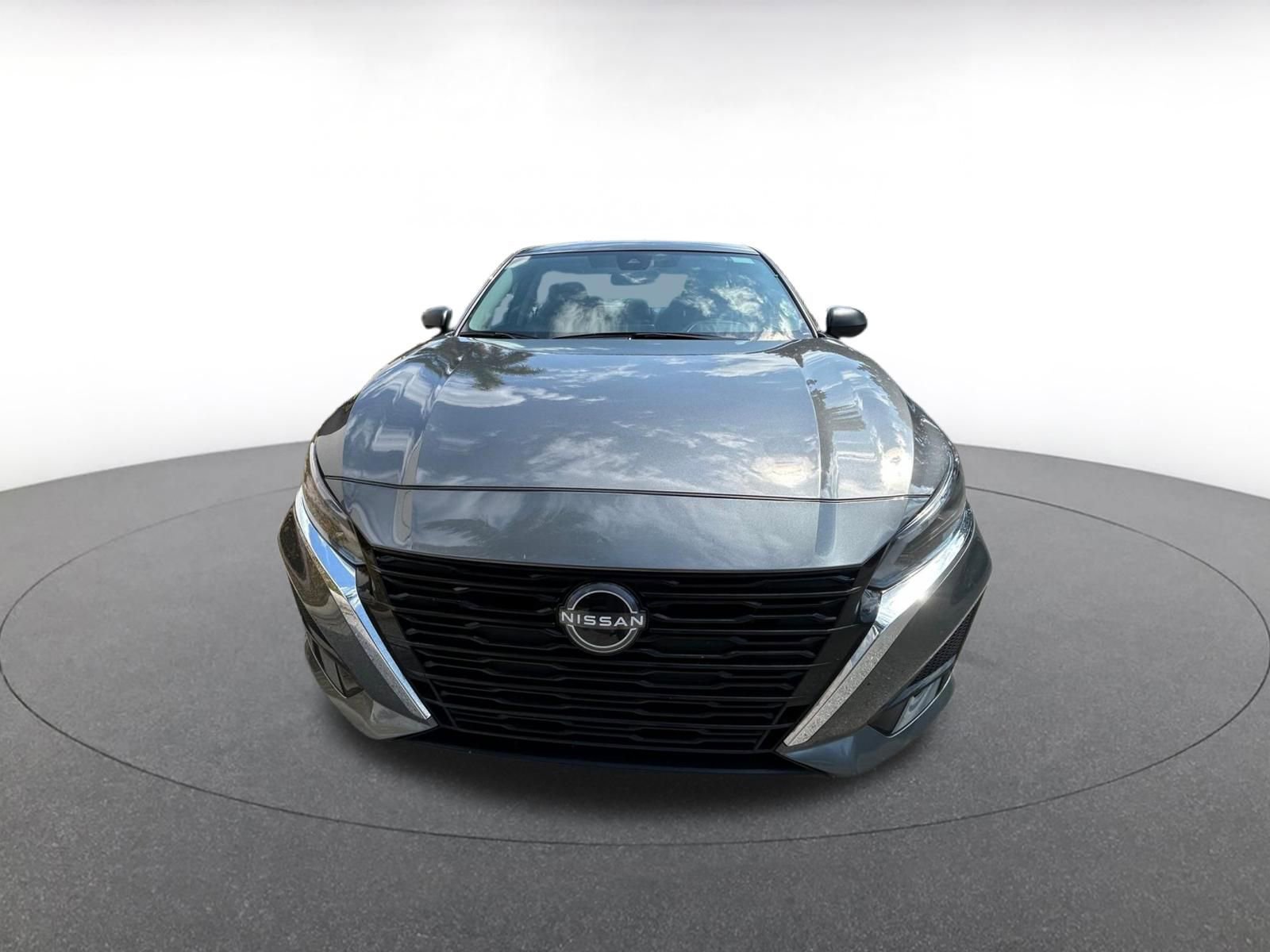 Thumbnail: 2025 Nissan Altima - 4