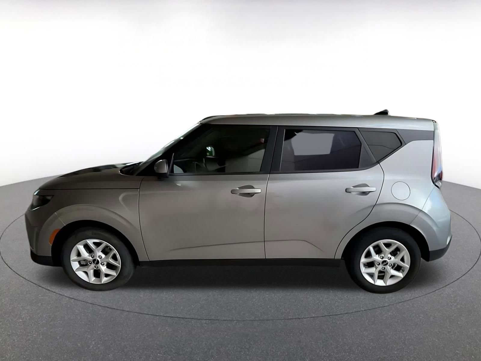 Thumbnail: 2025 Kia Soul - 8