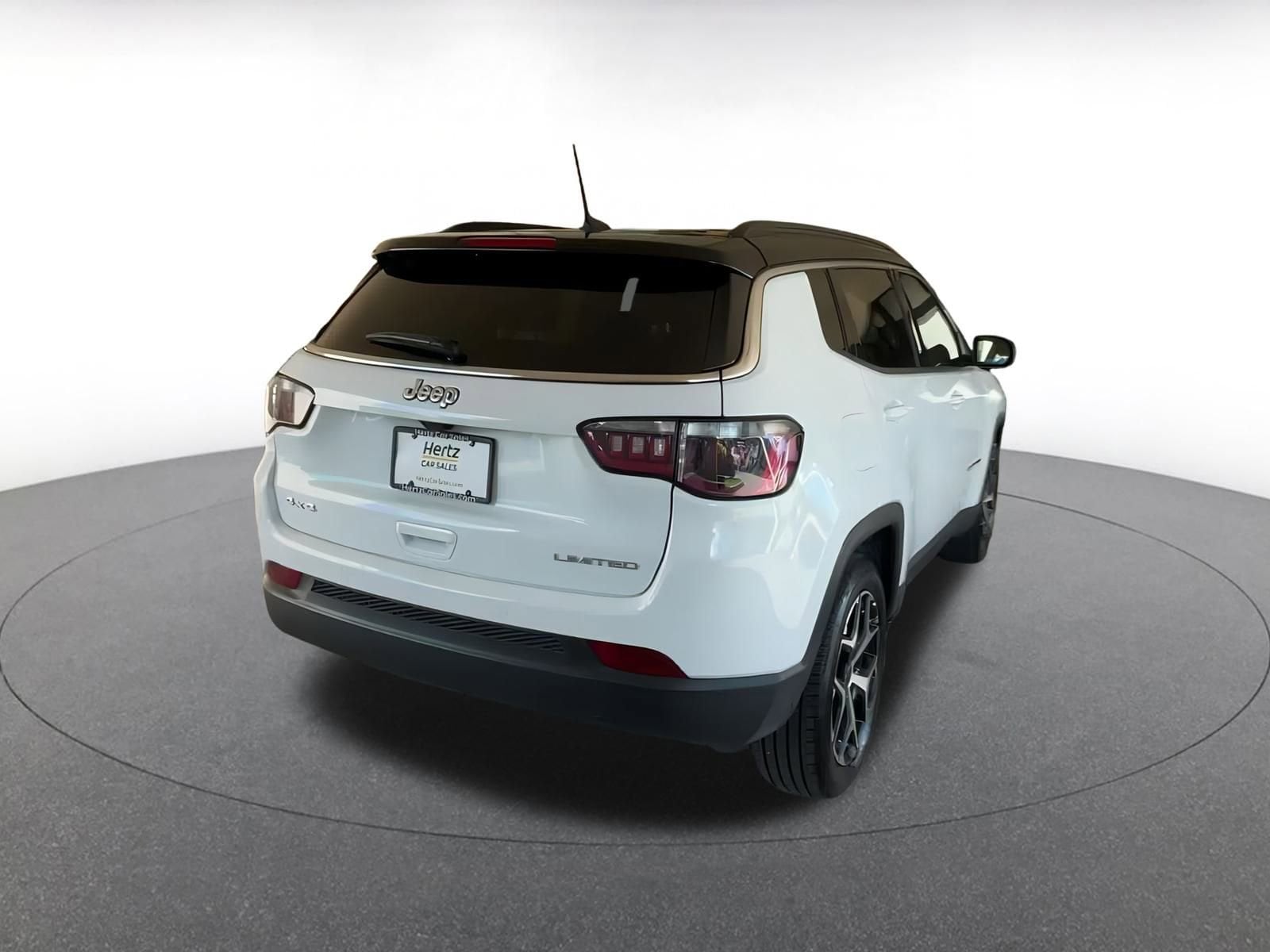 Thumbnail: 2025 Jeep Compass - 14