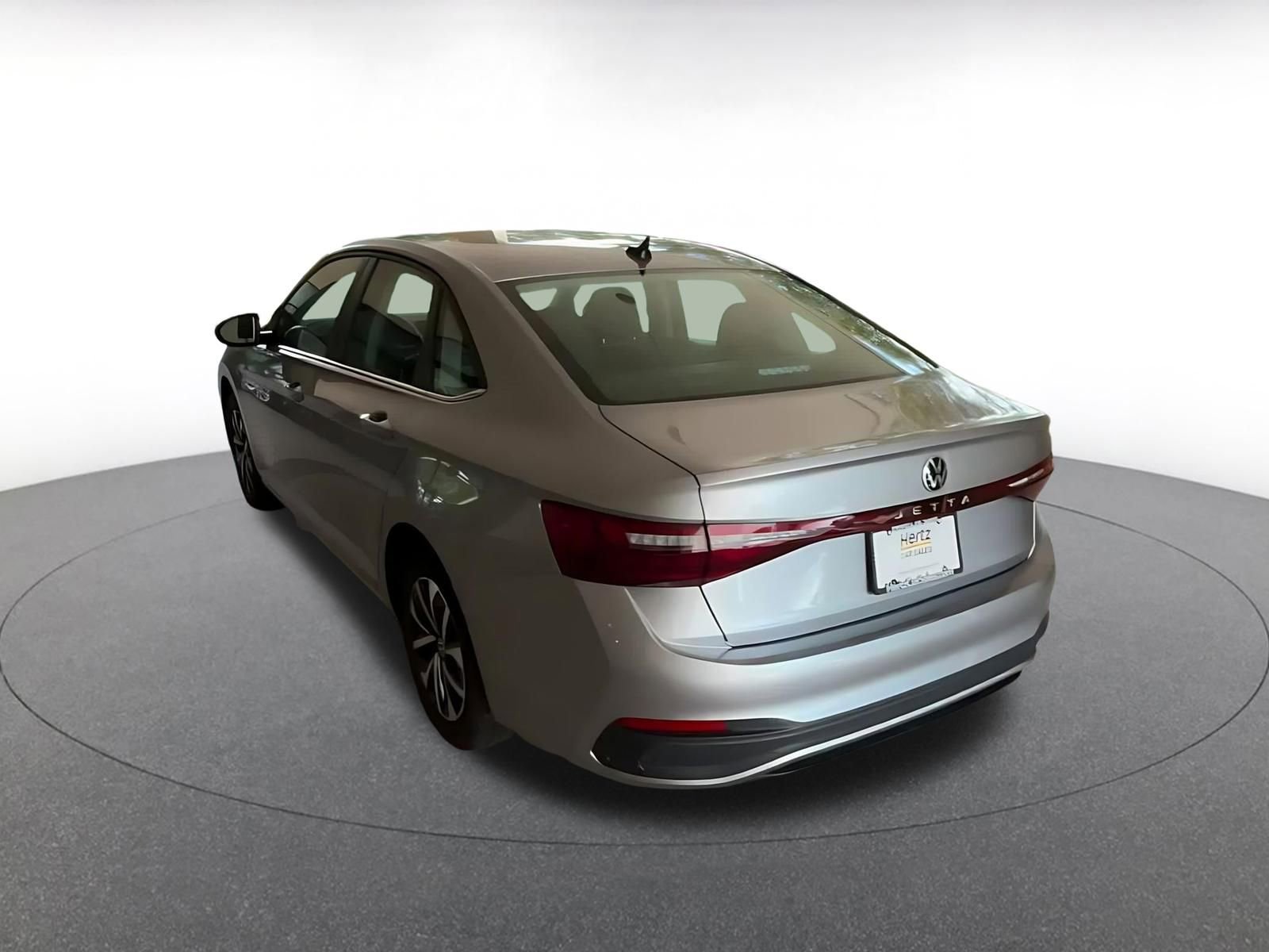 Thumbnail: 2025 Volkswagen Jetta - 15