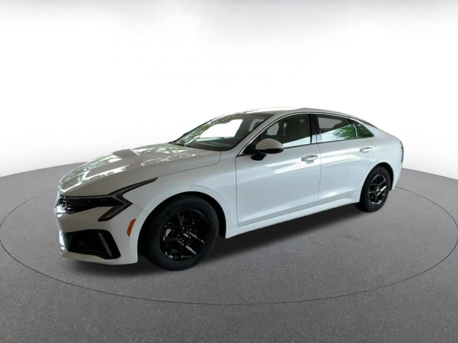 Thumbnail: 2025 Kia K5 - 8