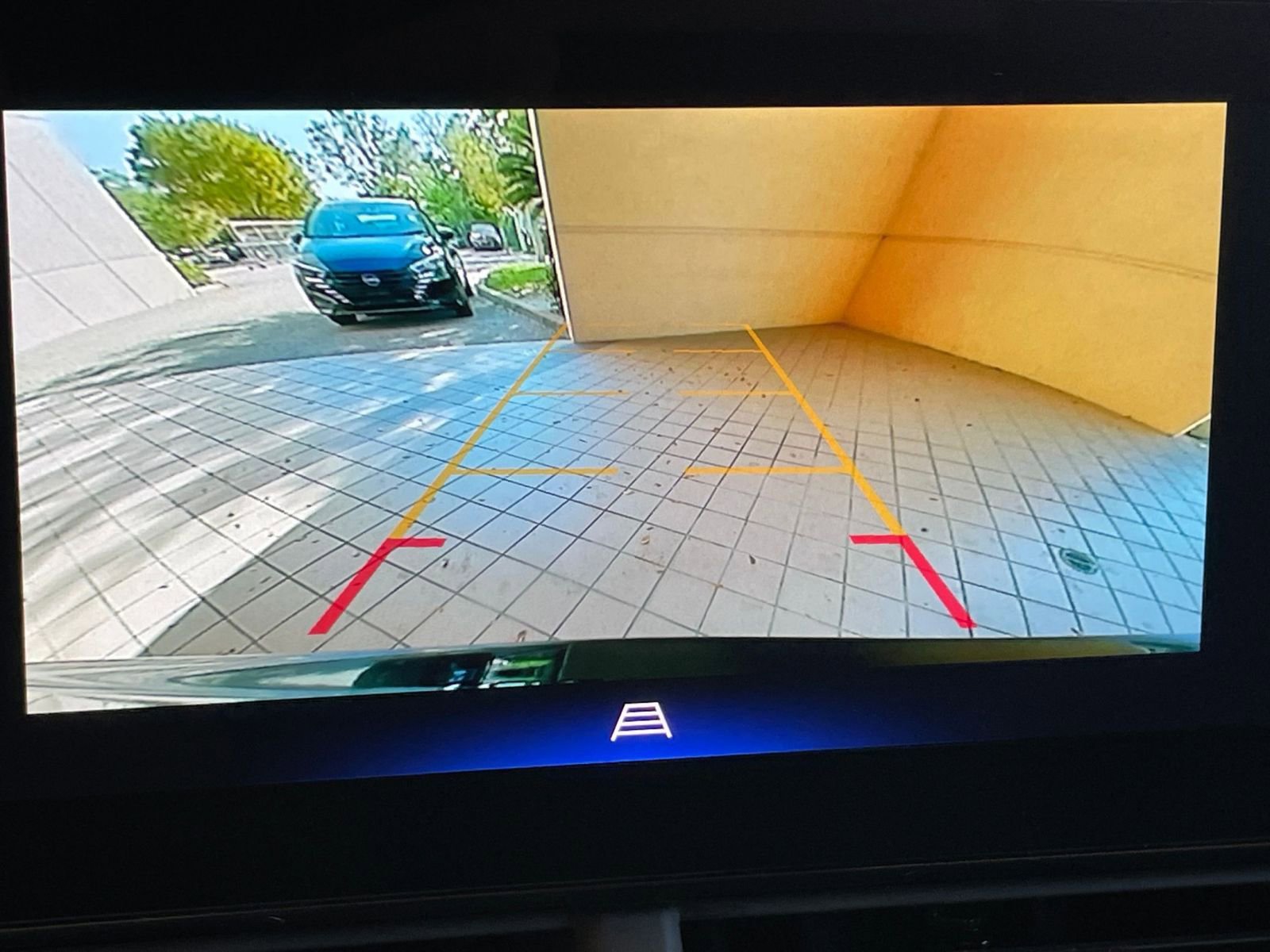 Thumbnail: 2025 Chevrolet Trax - 22