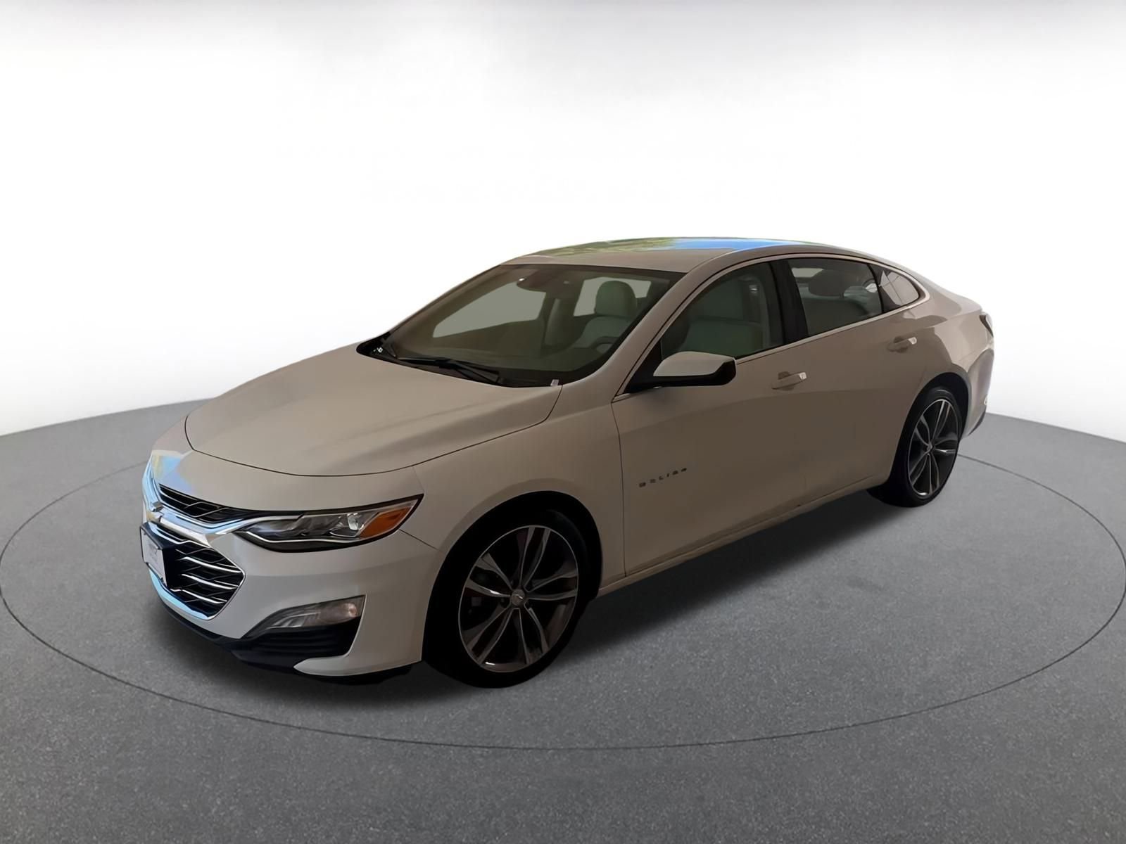 Thumbnail: 2024 Chevrolet Malibu - 8