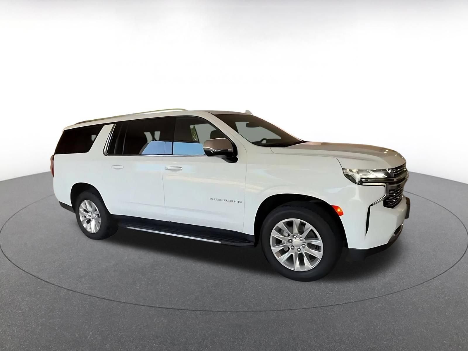 Thumbnail: 2023 Chevrolet Suburban - 2