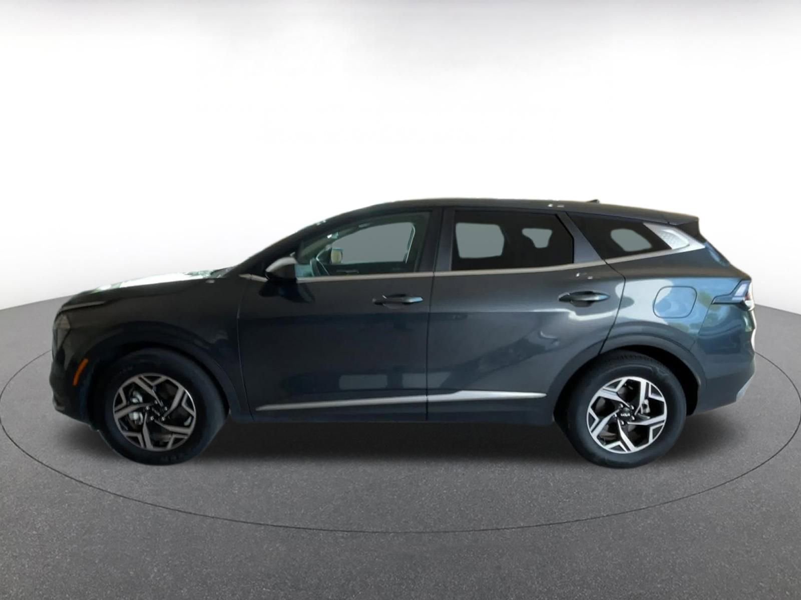 Thumbnail: 2025 Kia Sportage - 9