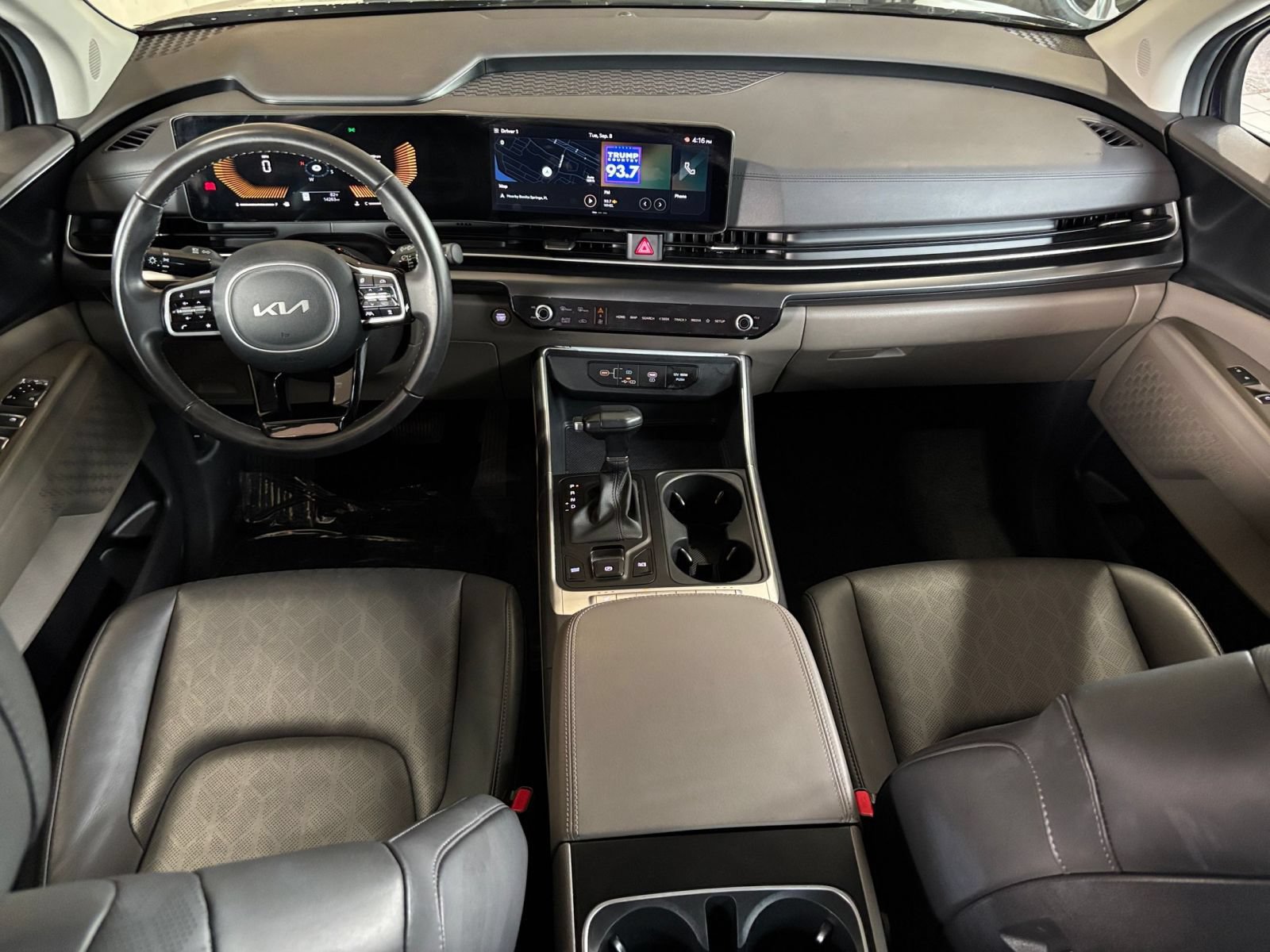 Thumbnail: 2026 Kia Carnival - 34
