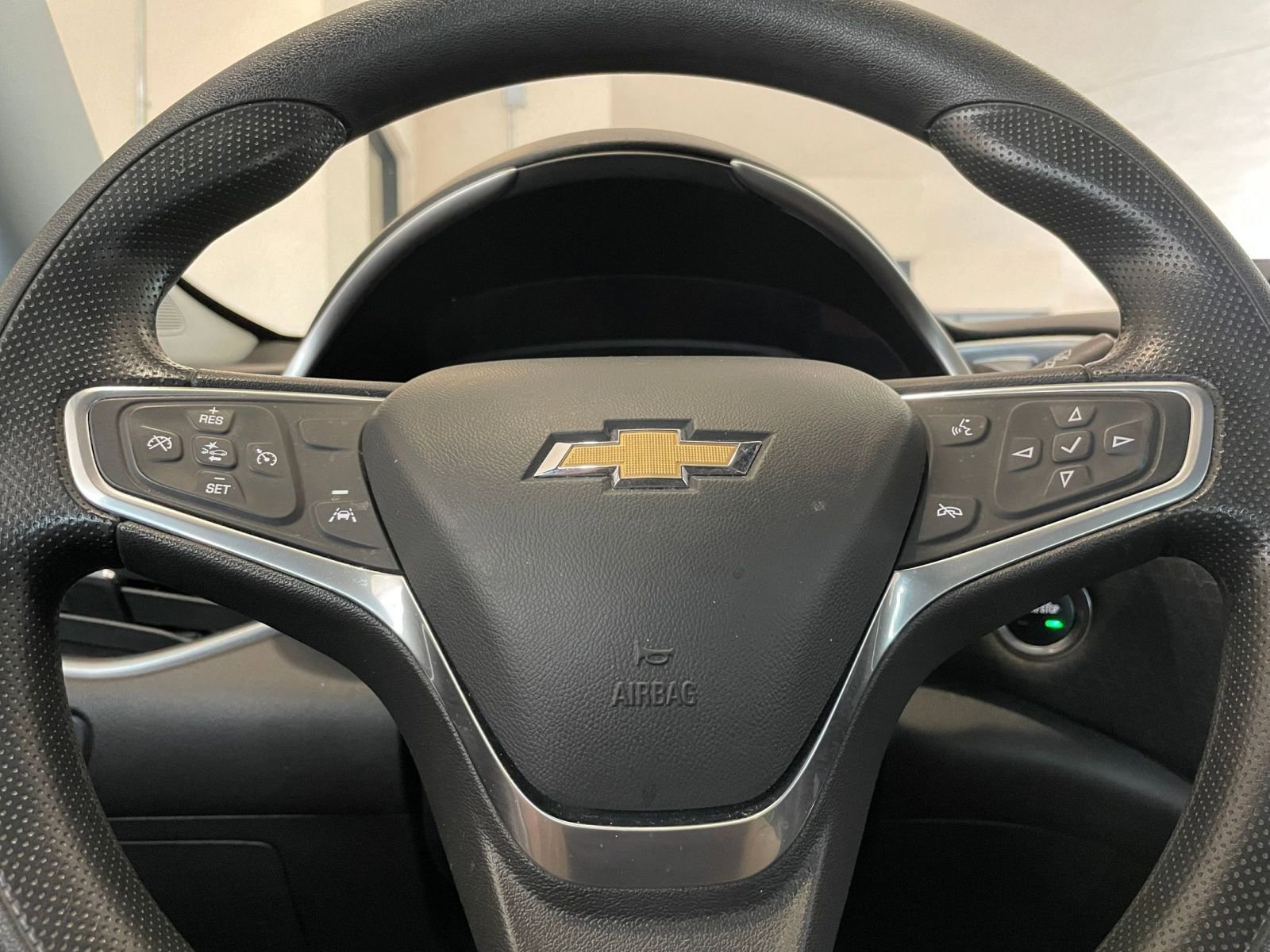 Thumbnail: 2023 Chevrolet Malibu - 27